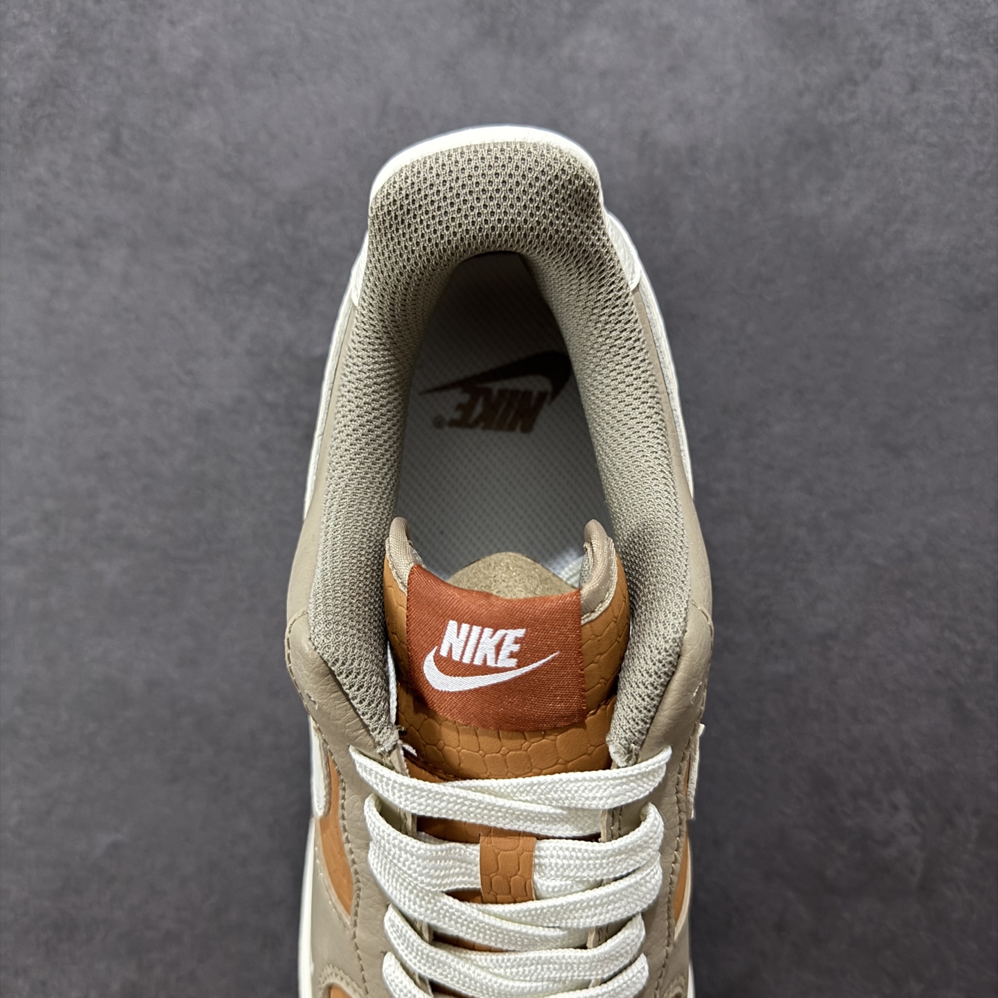 【定制版】Nike Air Force 1'07 Low TS联名 灰棕小白勾 空军一号低帮休闲板鞋 LW9279-006