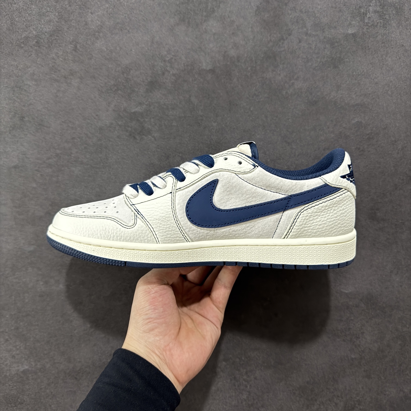 【定制版】Travis Scott x Fragment Design x Air Jordan 1 Low OG SP AJ1 北面联名 奶白灰蓝底 低帮文化休闲板鞋 XZ5749-001