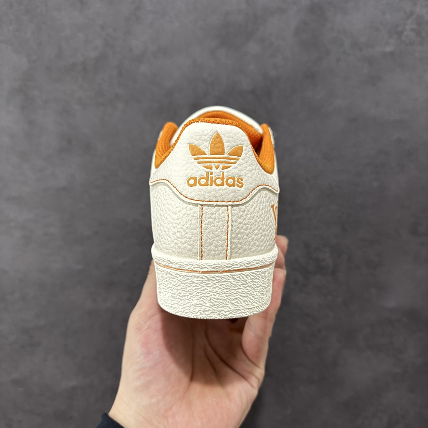 【定制版】AD Originals Superstar x Louis Vuitton 白橙 AD0004