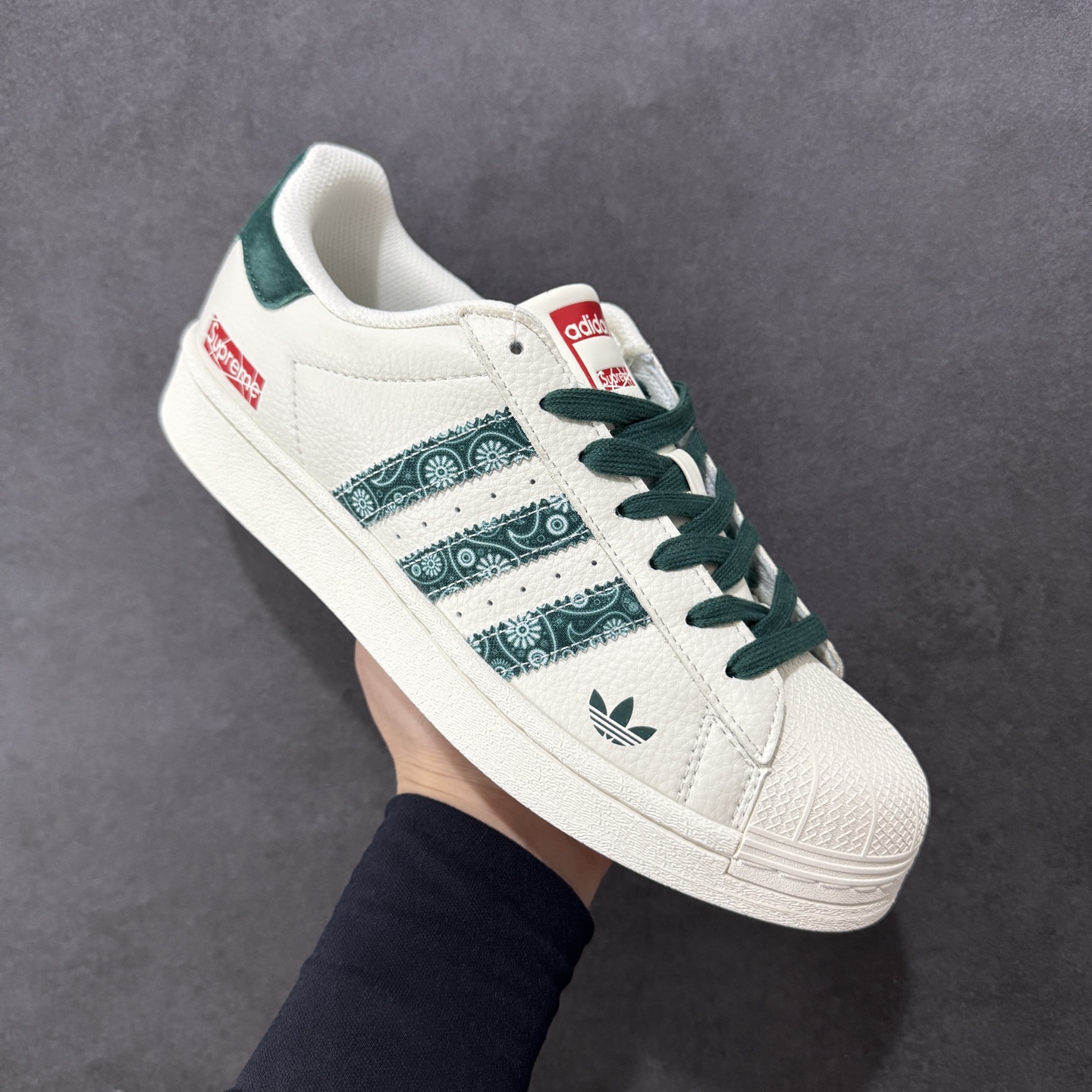 【定制版】AD Originals Superstar x Supreme 白绿 XS0008