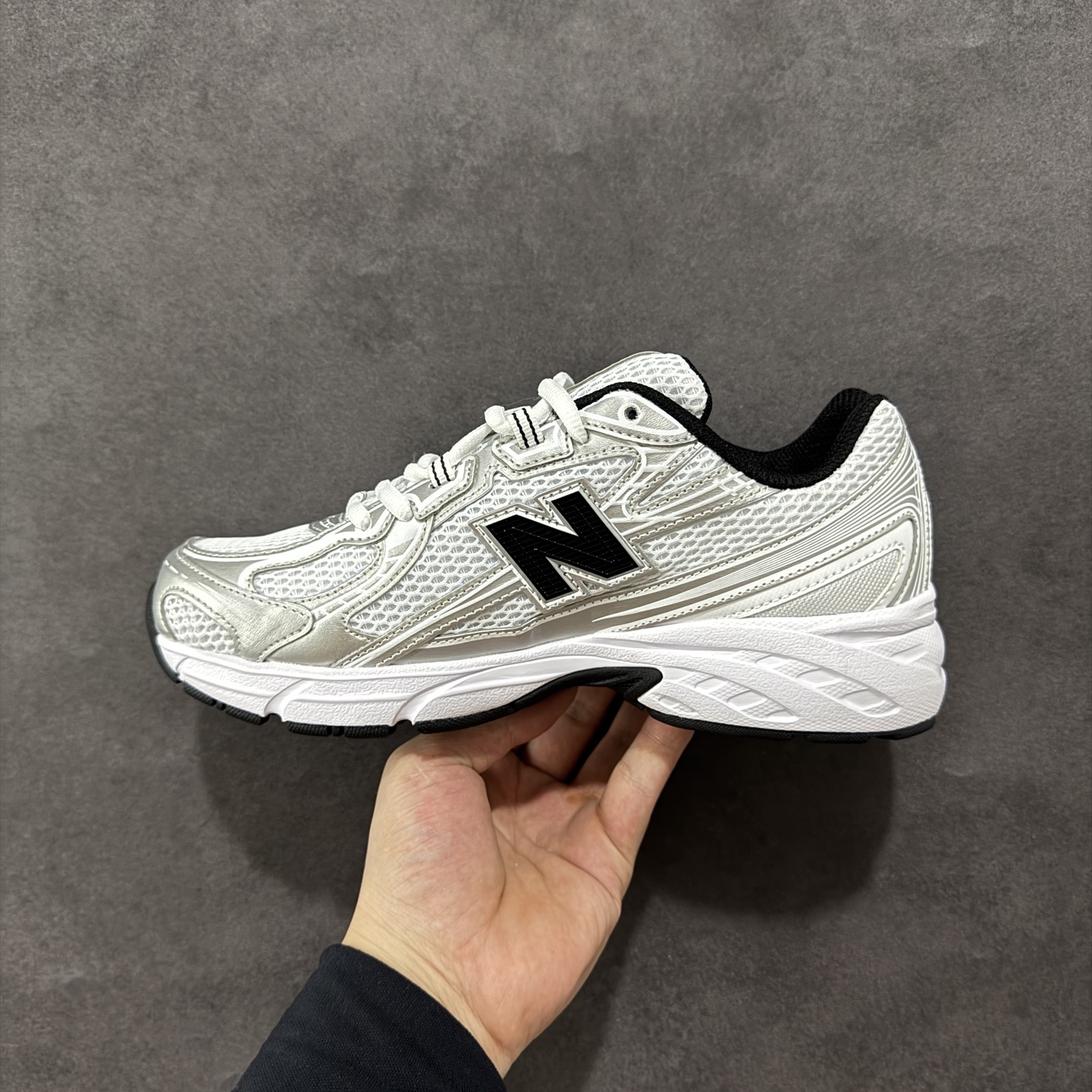 200 New Balance NB740系列复古老爹风休闲运动慢跑鞋 U740NW2