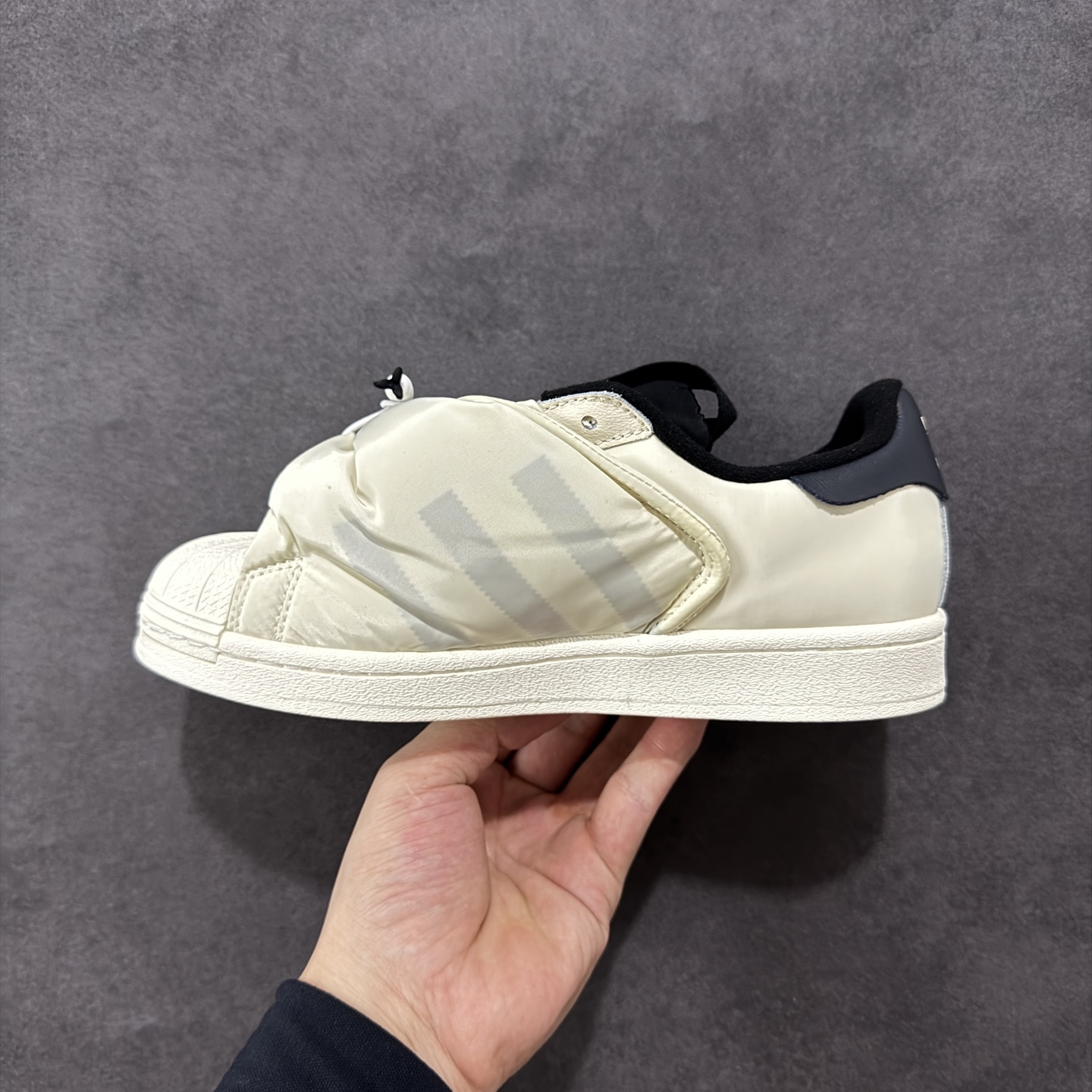 阿迪达斯Adidas Melting Sadness x Superstar 联名款 胡萝卜白黑 贝壳头经典百搭休闲运动板鞋 ID9475