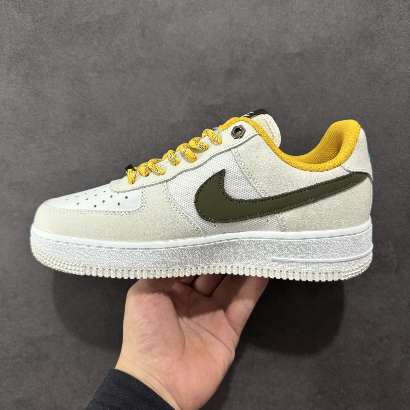  
【福利版】NK Air Force 1 空军一号 米黄绿 原楦头原纸板  打造纯正空军版型#专注外贸