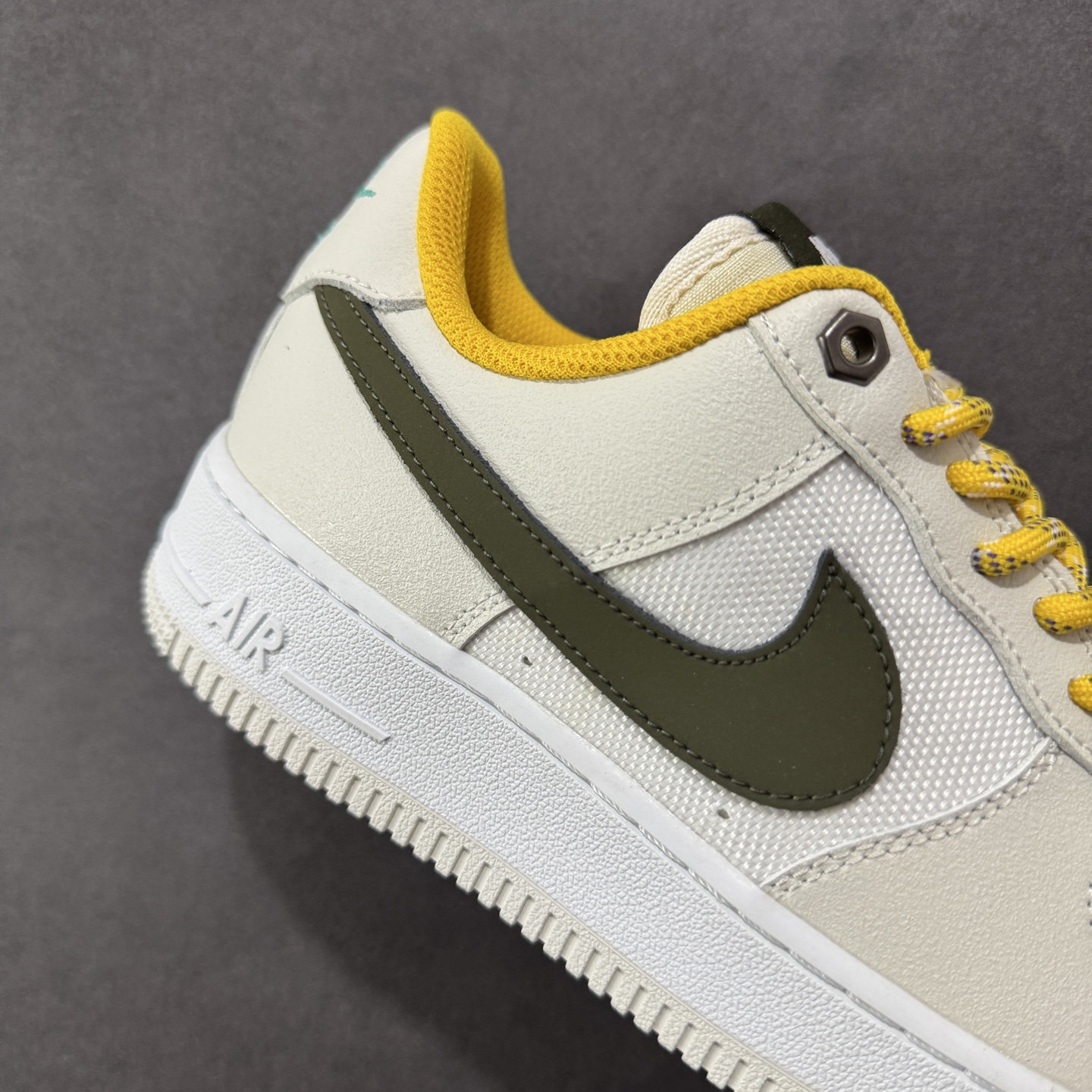  
【福利版】NK Air Force 1 空军一号 米黄绿 原楦头原纸板  打造纯正空军版型#专注外贸