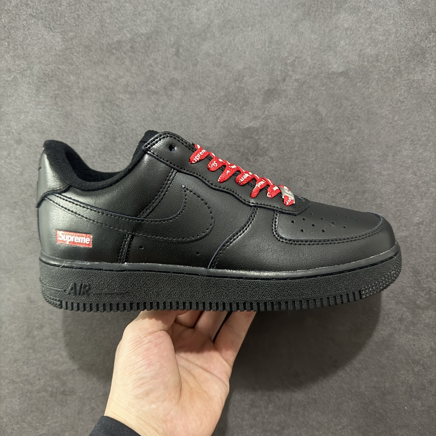  
【福利版】Nike Air Force 1 Low Supreme联名 空军一号低帮运动休闲板鞋 
