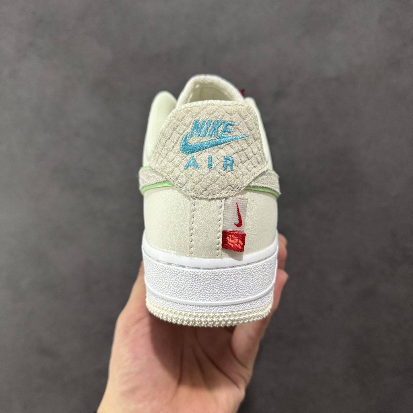  
【福利版】Nike Air Force 1'07 Low 空军一号低帮休闲板鞋 
#原楦头原纸板 原