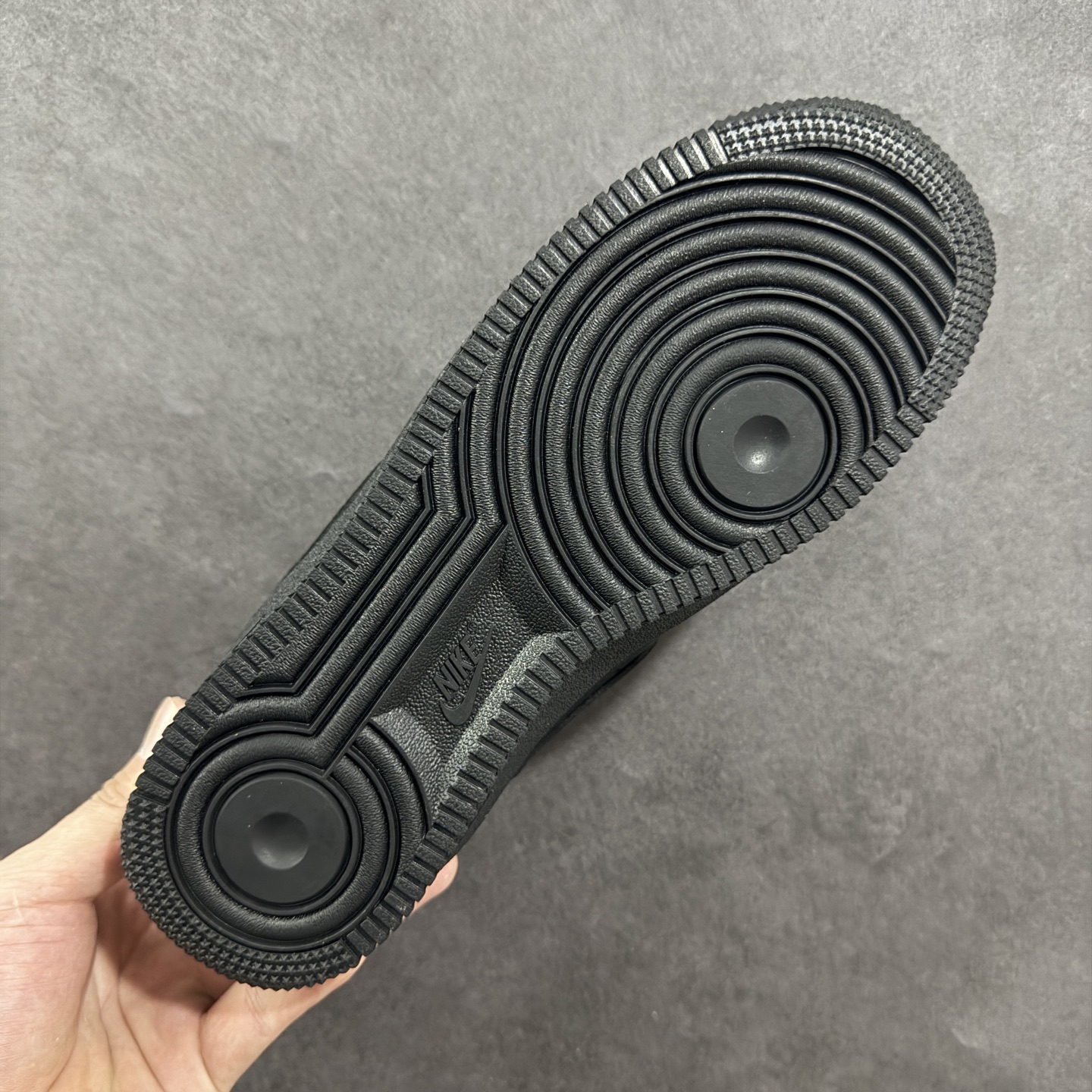  
【福利版】Nike Air Force 1 Low 9S联名黑 空军一号低帮运动休闲板鞋 
原楦头原