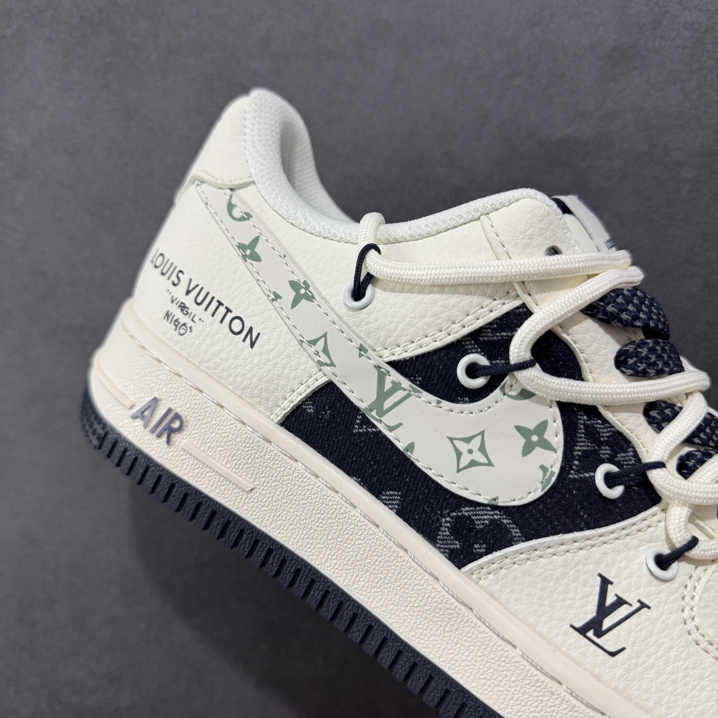 NIke Air Force 1 '07 Low “LV联名——深蓝底抽绳”空军一号 低帮 运动鞋 休闲鞋 DM6868-098-High Quatity Cheap Brand wholesale wholesaler seller Clothes Bags handbags Sneakers Top Fashion Clothing Shoes from China Factory Chinese suppliers best Quality Beautiful Price NIke Air Force 1 '07 Low “LV联名——深蓝底抽绳”空军一号 低帮 运动鞋 休闲鞋 DM6868-098