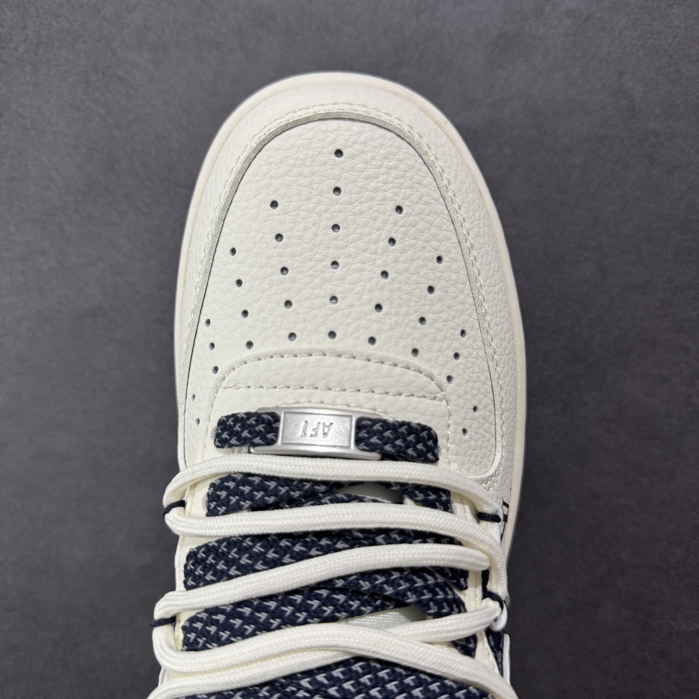 NIke Air Force 1 '07 Low “LV联名——深蓝底抽绳”空军一号 低帮 运动鞋 休闲鞋 DM6868-098-High Quatity Cheap Brand wholesale wholesaler seller Clothes Bags handbags Sneakers Top Fashion Clothing Shoes from China Factory Chinese suppliers best Quality Beautiful Price NIke Air Force 1 '07 Low “LV联名——深蓝底抽绳”空军一号 低帮 运动鞋 休闲鞋 DM6868-098