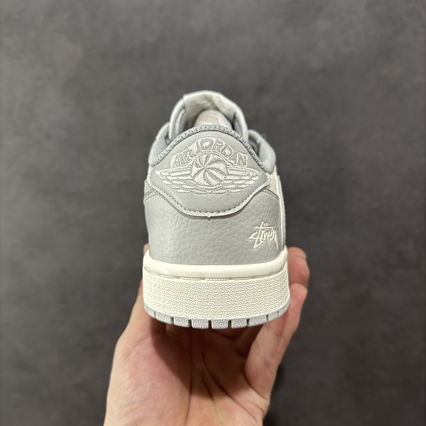 图片[4]-【定制版】Air Jordan 1 Low AJ1 乔一联名 高端定制 低帮复古休闲板鞋 货号：ST5696-262 定制鞋盒 大厂纯原品质出货 超高清洁度 皮料切割干净无任何毛边 细节完美 尺码：36 36.5 37.5 38 38.5 39 40 40.5 41 42 42.5 43 44 44.5 45-选品中心