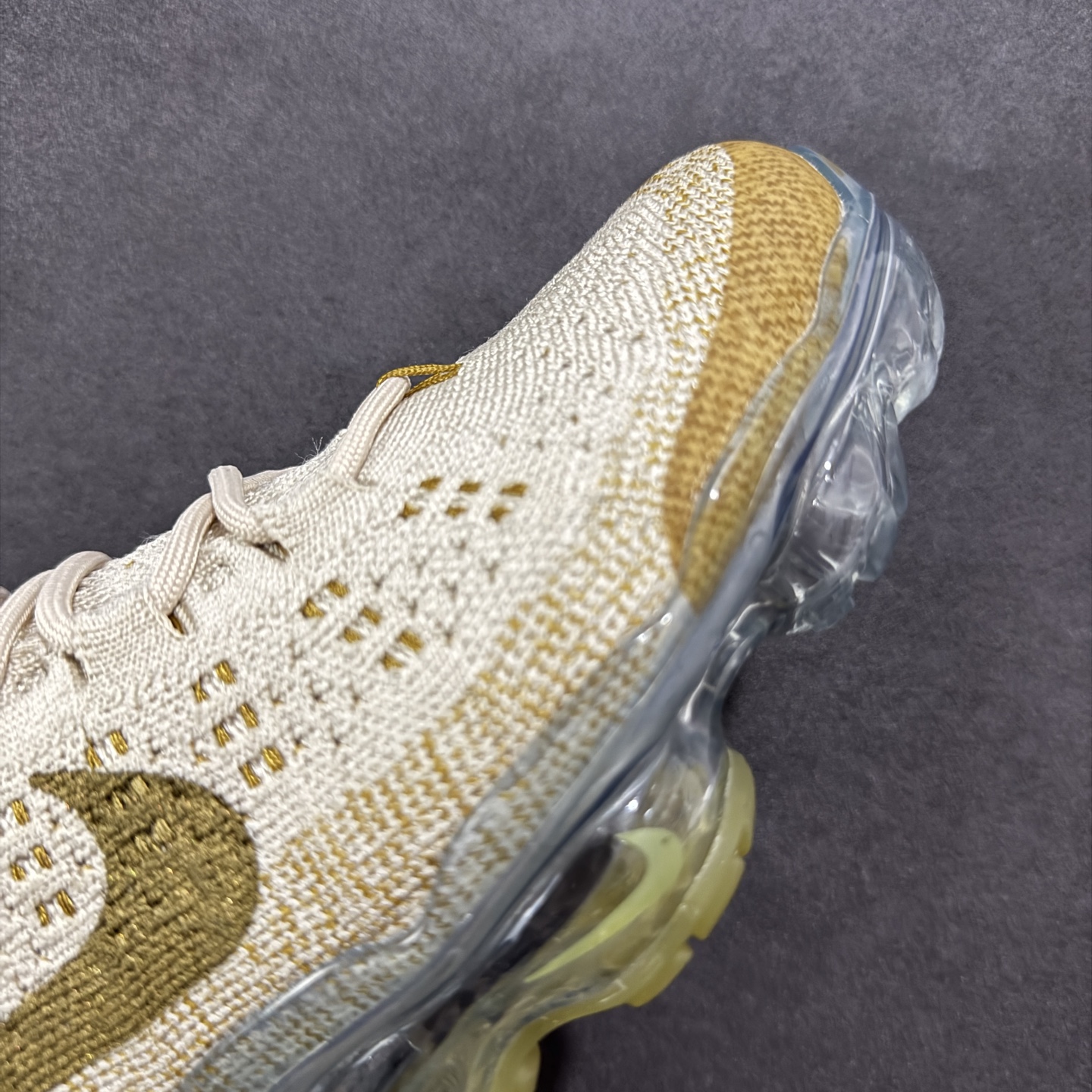 图片[5]-【福利特价】NK Air Vapormax Flyknit 全掌气垫运动鞋 纯原大厂出品 客供飞织材料 XP氮气气垫 气压稳定 原装大底 原盒原标 尺码：36 36.5 37.5 38 38.5 39 40 40.5 41 42 42.5 43 44 44.5 45-选品中心