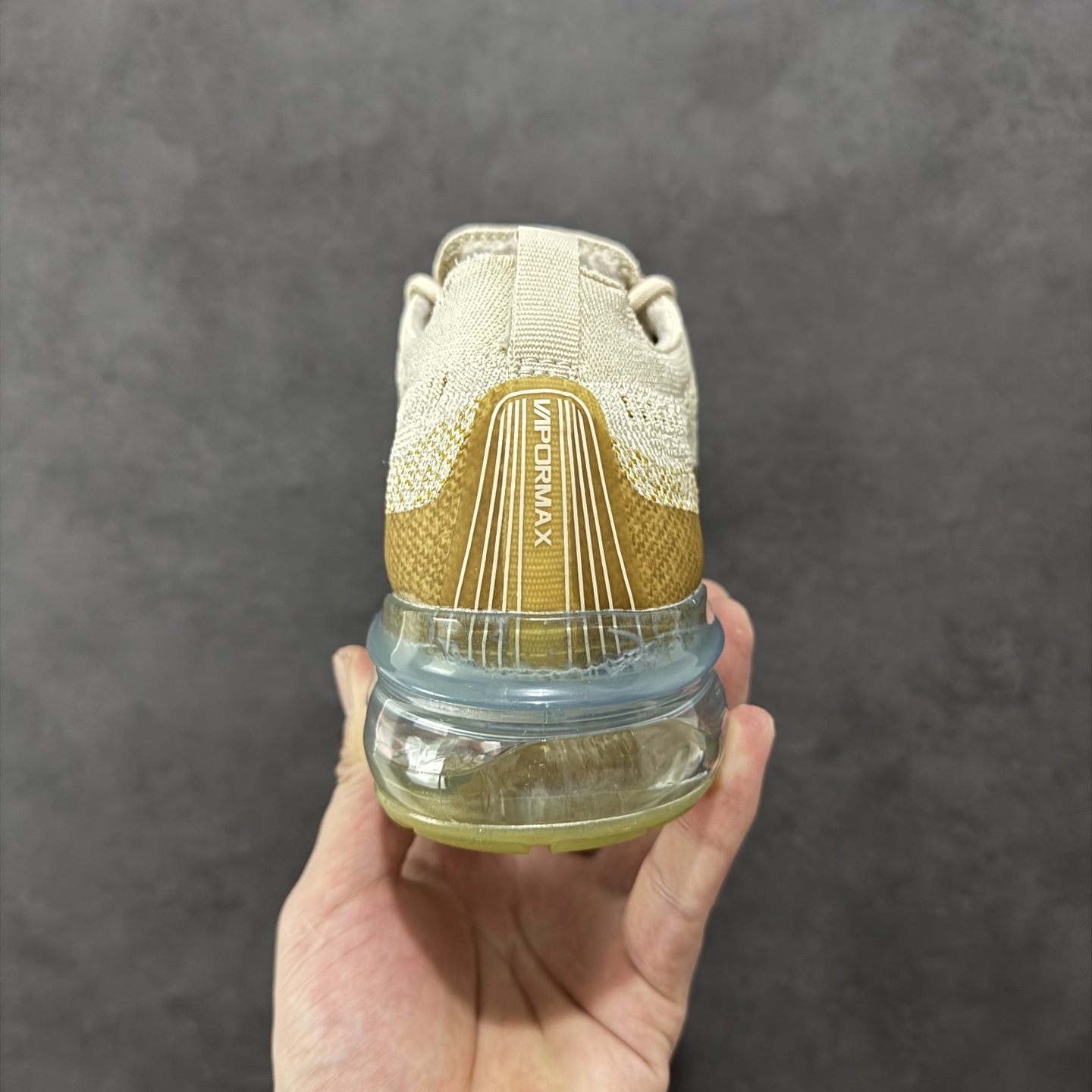 图片[4]-【福利特价】NK Air Vapormax Flyknit 全掌气垫运动鞋 纯原大厂出品 客供飞织材料 XP氮气气垫 气压稳定 原装大底 原盒原标 尺码：36 36.5 37.5 38 38.5 39 40 40.5 41 42 42.5 43 44 44.5 45-选品中心