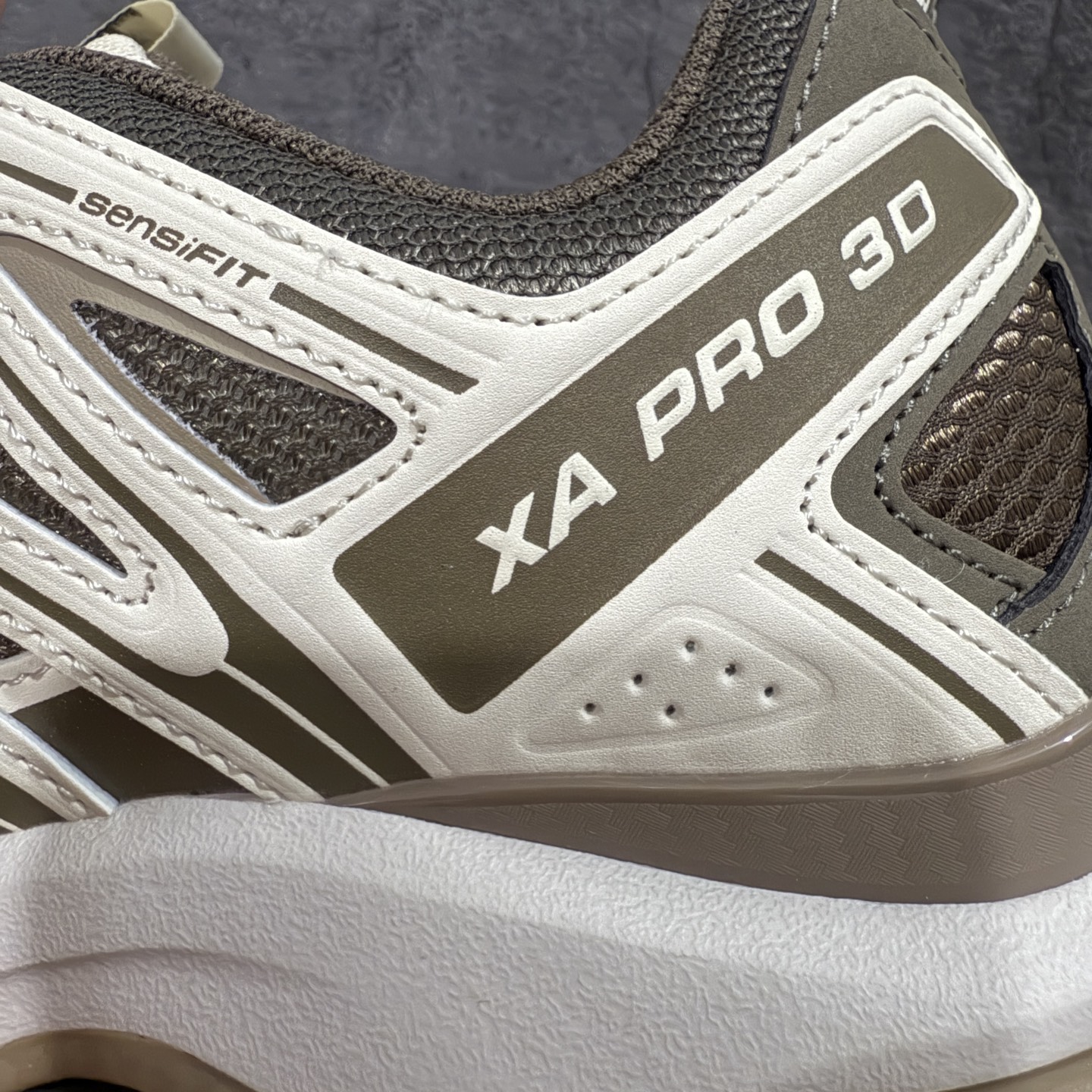  
【纯原版本】SALOMON 萨洛蒙 XA PRO 3D 户外运动 网布减震防滑透气 低帮跑步鞋 男女