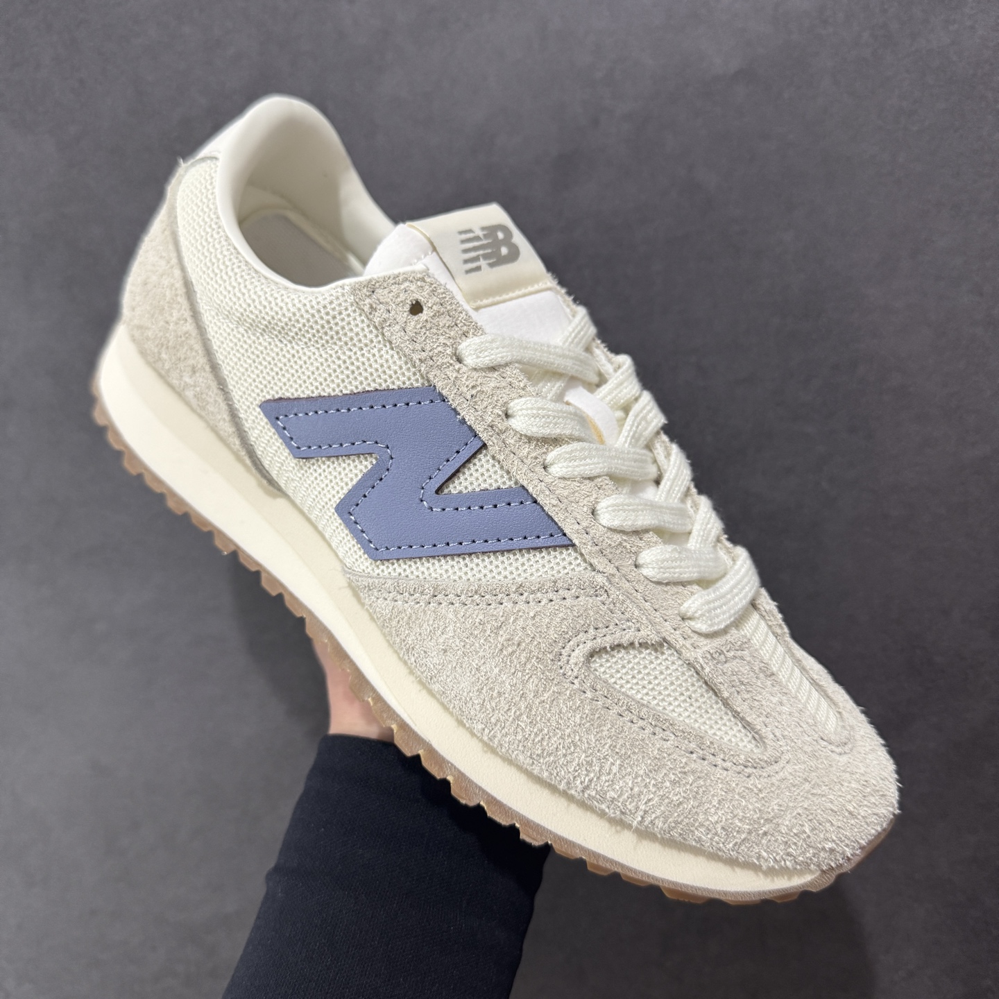 图片[3]-【K8版本】New Balance NB 471系列 U471AA 蓝色 小红书爆款 全新档案 独立私磨开发 正确色卡校准 长绒反毛材质一比一还原 头层N字标 后跟弧度一致 中底拉帮干净利索 尺码：36 37 37.5 38 38.5 39 40 40.5 41 42 42.5 43 44 45-选品中心