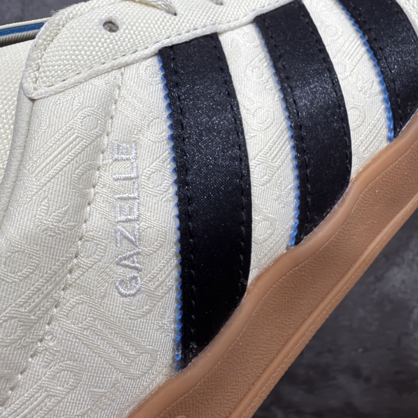 【渠道纯原版】Dorophy Tang x Adidas Gazelle Indoor Trainer