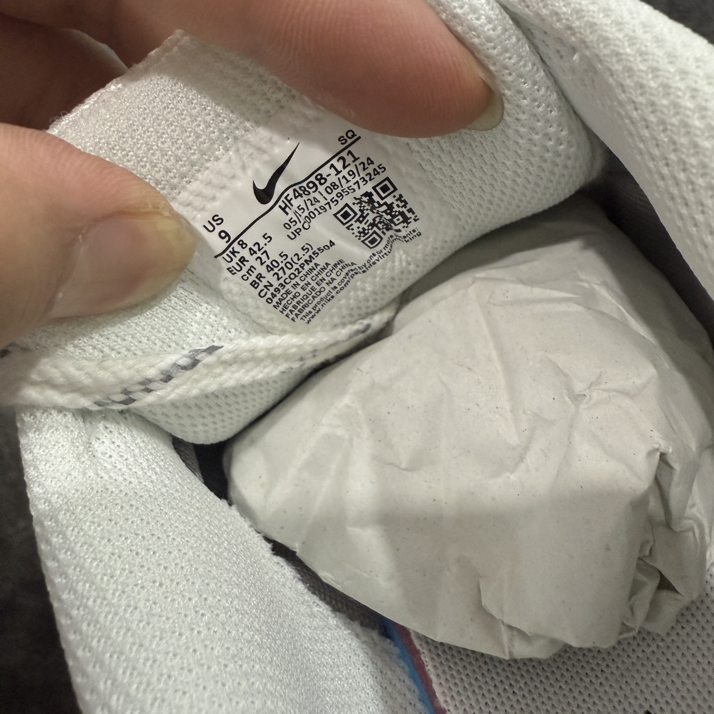 图片[7]-【原厂版】 NK P-6000 系列低帮复古老爹风休闲运动舒适慢跑鞋 HF4898-121 购入原鞋原装纸板楦头开发 独家私模四层组合大底 市场唯一正确版本 充分还原原鞋的感觉！ 鞋面裁片非常复杂 绝对精品的质量 搭配性价比的价格！值得一试 良心定价 新配色陆续出货 进口三文治网面 融合 Pegasus 过往运动鞋设计 助力 21 世纪早期跑步运动跃升时尚新高度 采用透气网眼布、运动风格线条和耐穿覆面 兼具吸睛外观和舒适感受 中底泡绵以田径赛道为灵感 打造厚实设计 缔造出众缓震性能 尺码：36 36.5 37.5 38 38.5 39 40 40.5 41 42 42.5 43 44 44.5 45-选品中心