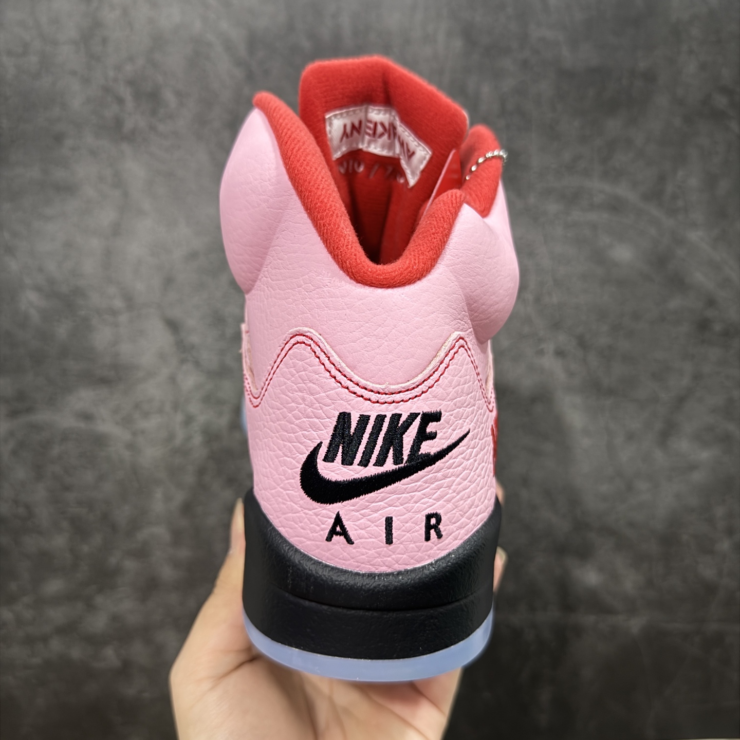 
【纯原】Awake NY x Air Jordan AJ5 联名北极粉 DV4982-600 
SZ原