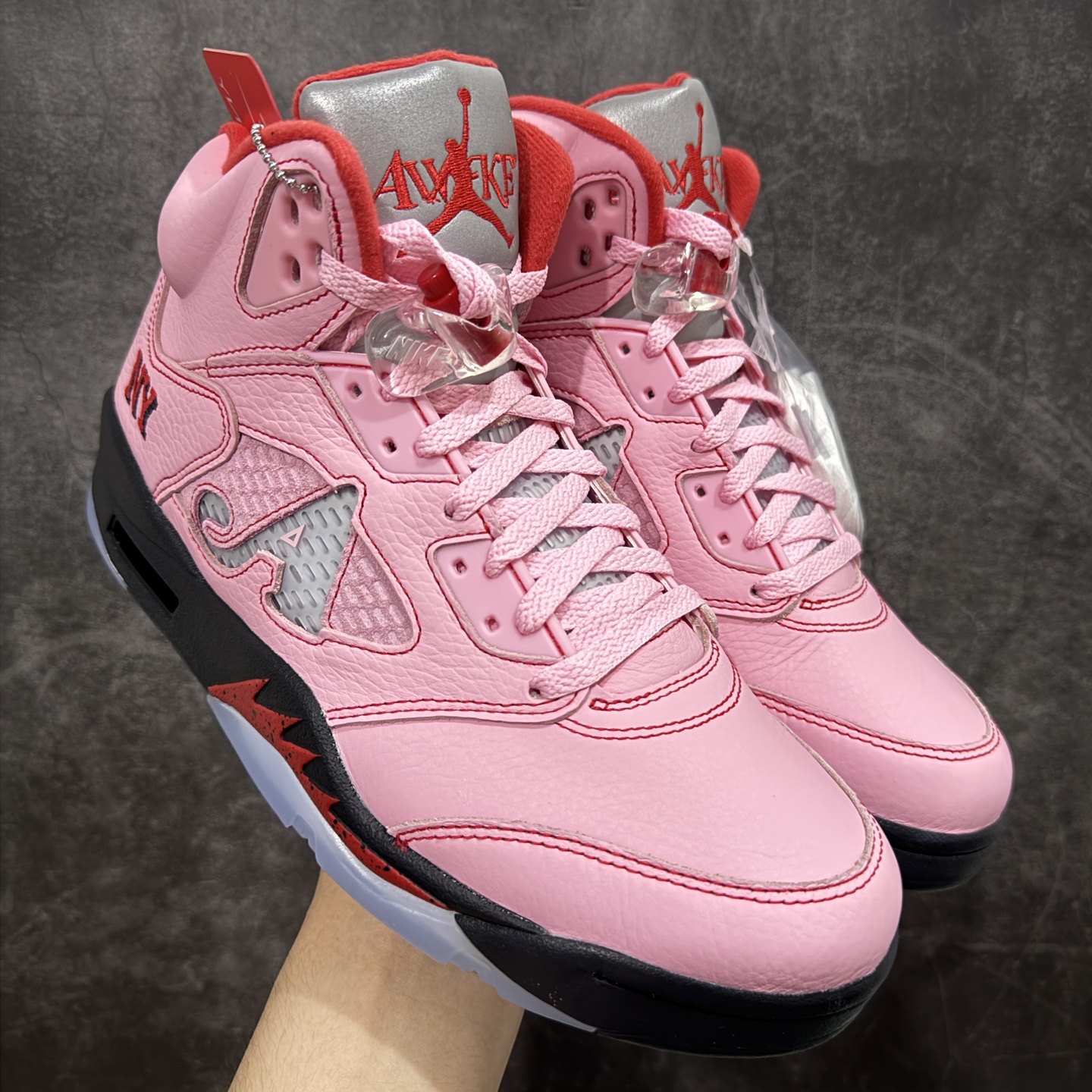 
【纯原】Awake NY x Air Jordan AJ5 联名北极粉 DV4982-600 
SZ原