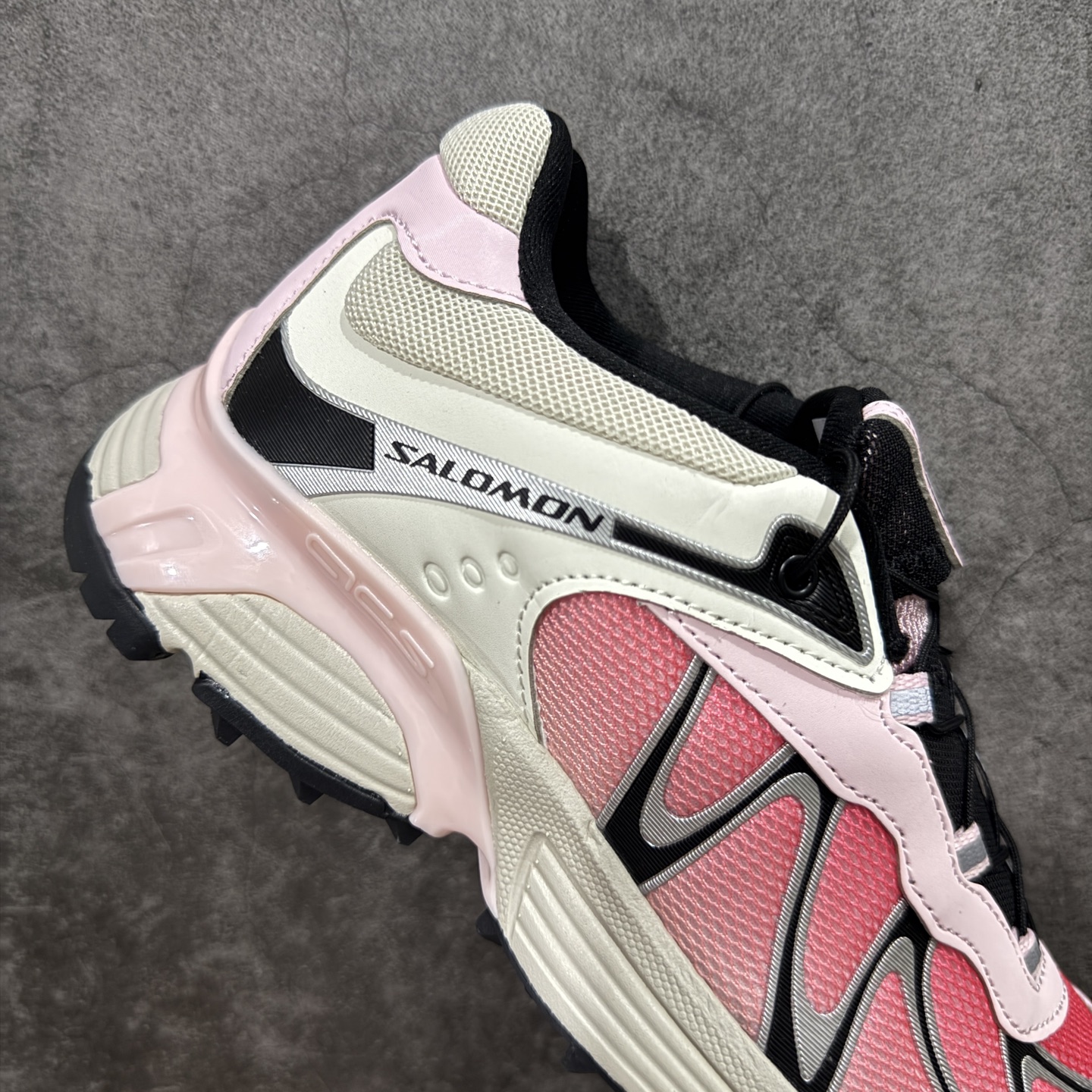 
Salomon 萨洛蒙XT-Whisper 户外 休闲 运动鞋 跑鞋 

原版购入开发 做货 Salo