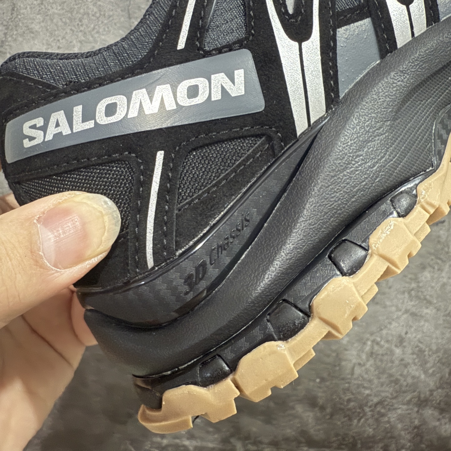 SALOMON 萨洛蒙 XA PRO 3D 户外运动 网布减震防滑透气 低帮跑步鞋 男女同款 黑色乌木