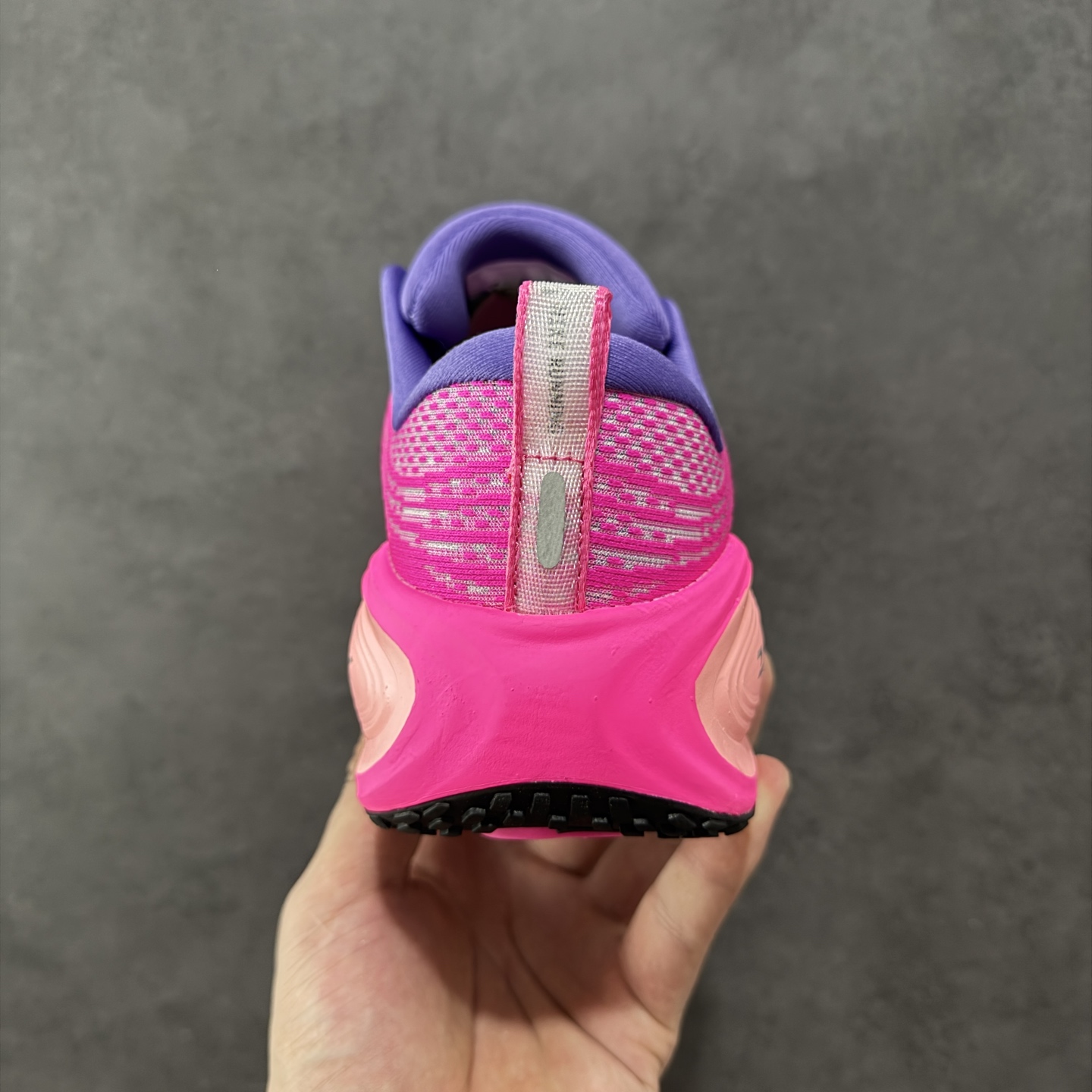 图片[4]-【公司级】Nike VOMERO PLUS轻盈跑鞋 公司级顶级版本 Nike VOMERO 18 舒适百搭防滑耐磨 低帮 休闲跑步鞋男女同款 货号：HV8154 400 尺码：36 37.5 38 39 40-选品中心