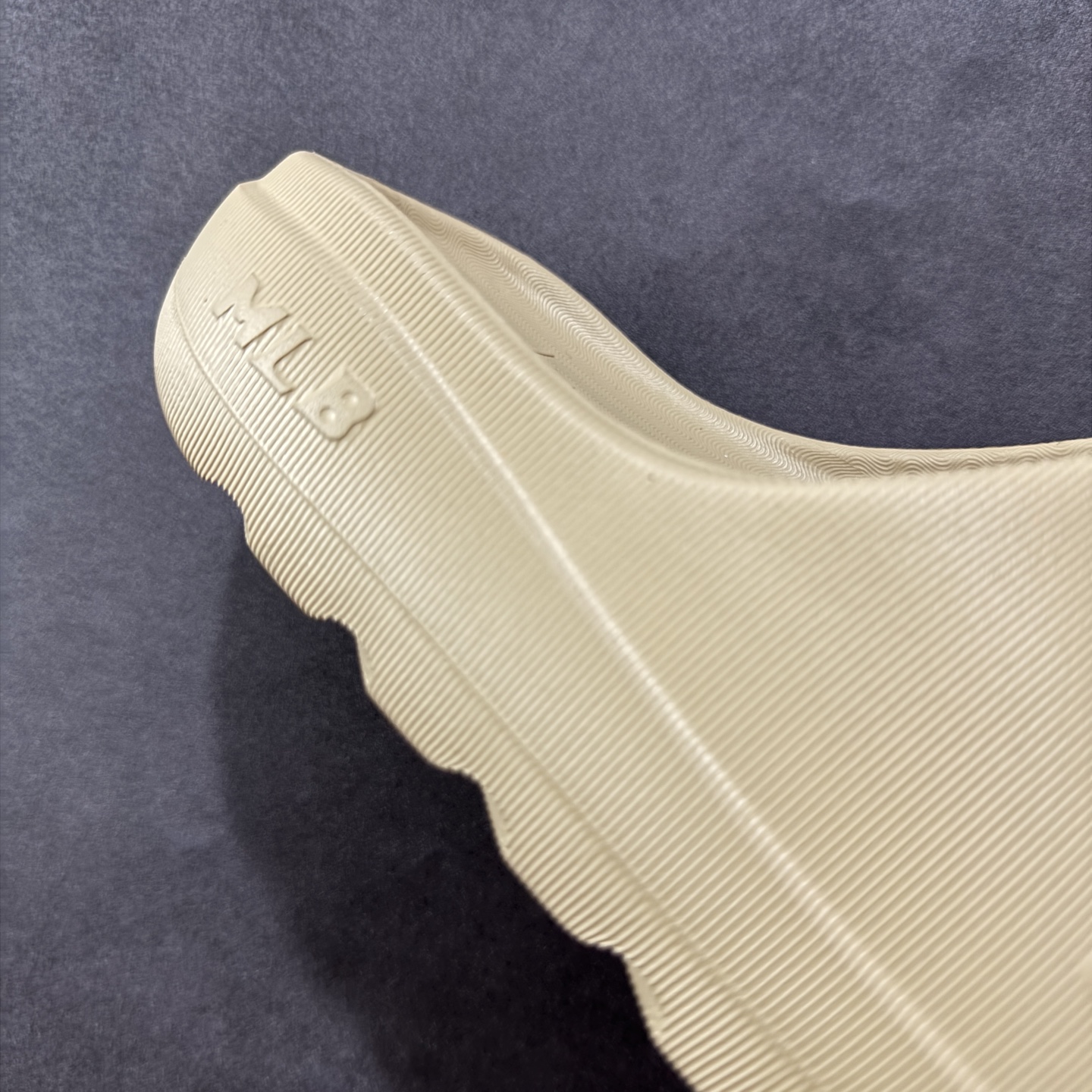 图片[6]-【公司级】新款MLB情侣拖鞋男女NY厚底增高一字拖凉鞋运动沙滩鞋白色 尺码： 35-45-选品中心