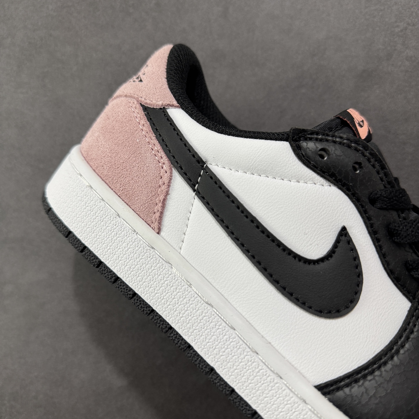 图片[6]-【GQ福利版】Air Jordan AJ1 Low 低帮系列 618活动首选 官方1：1 复刻 拒绝diy 头层材料 原味版型 欢迎对比市面知名版本 尺码：36/46-选品中心