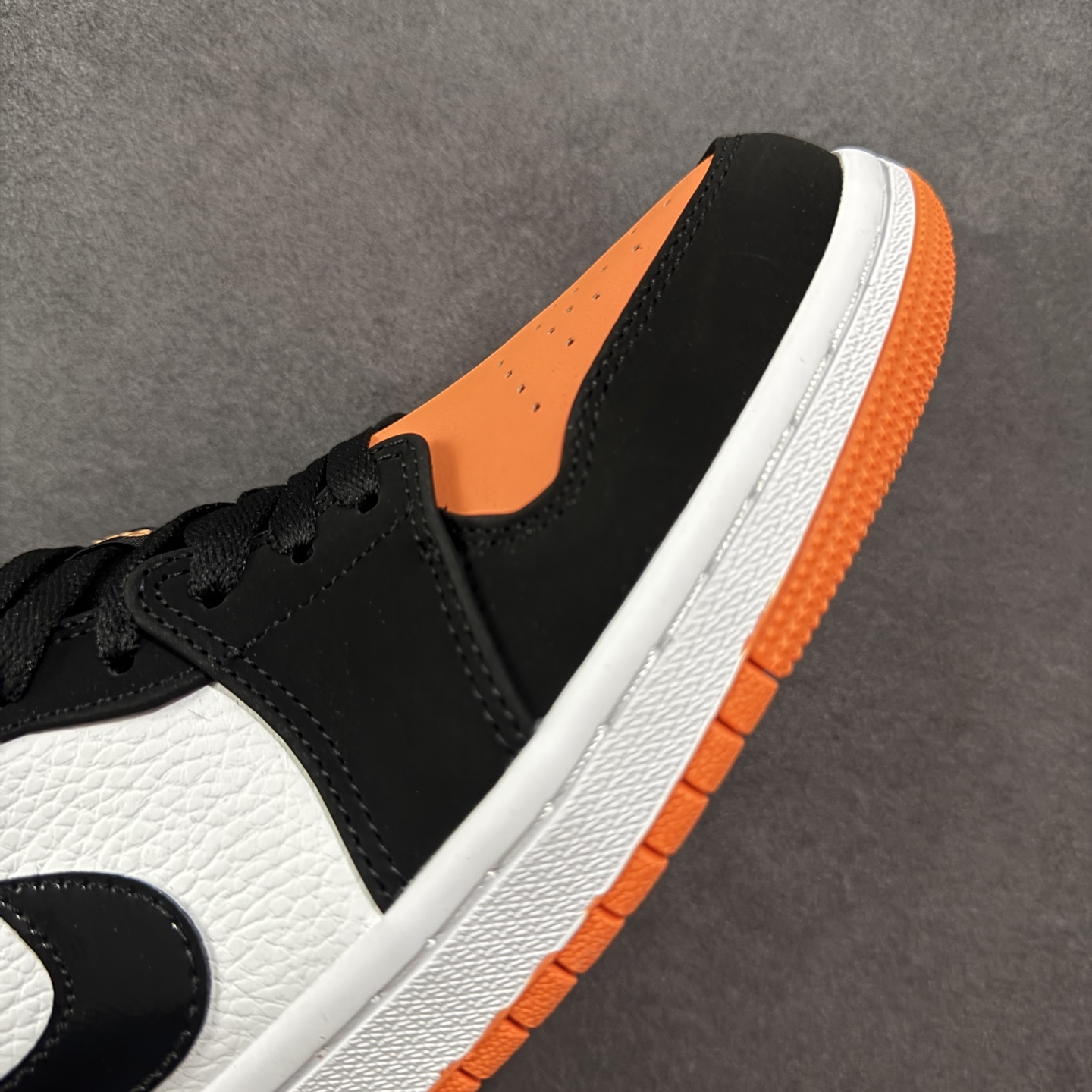 图片[5]-【GQ福利版】Air Jordan AJ1 Low 低帮系列 618活动首选 官方1：1 复刻 拒绝diy 头层材料 原味版型 欢迎对比市面知名版本 尺码：36/46-选品中心