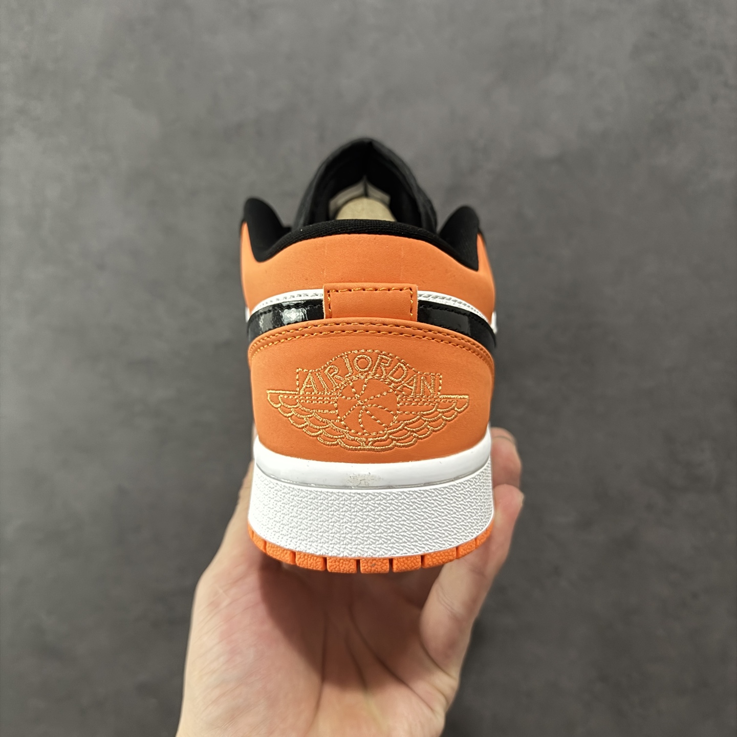 图片[4]-【GQ福利版】Air Jordan AJ1 Low 低帮系列 618活动首选 官方1：1 复刻 拒绝diy 头层材料 原味版型 欢迎对比市面知名版本 尺码：36/46-选品中心