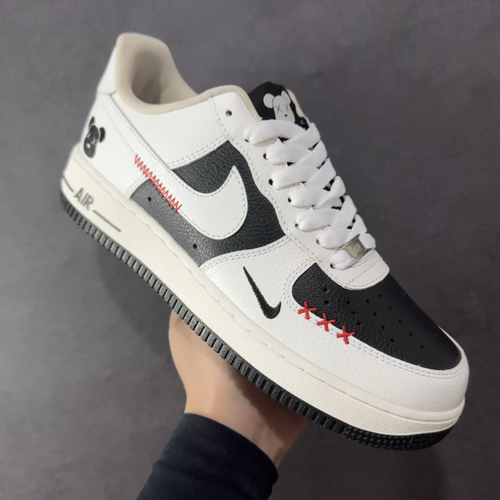  
【定制版】Nike Air Force 1 '07 Low 暴力熊联名--- 米白插线 高端定制 低