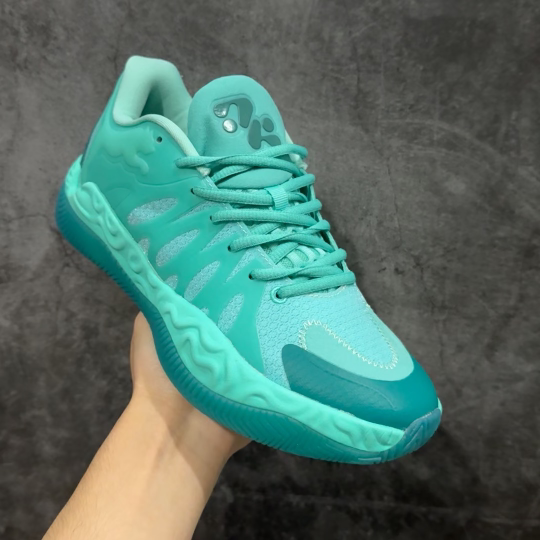  
【纯原】PUMA Hali 1 彪马哈里伯顿一代舒适百搭防滑耐磨低帮篮球鞋 

设计师和哈里伯顿在设