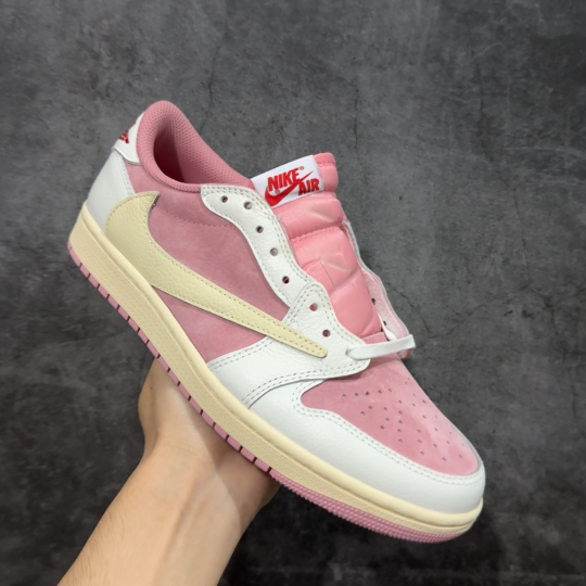 【纯原】Air Jordan 1 x Travis Scott AJ1 x TS联名白粉倒钩低帮 DM7