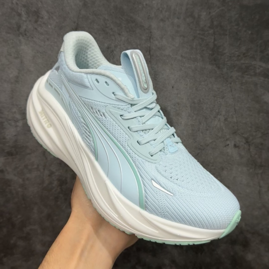 【纯原版】彪马彪破3 PUMA MAGNIFY NITRO 3代 PUMA跑鞋为跑步蓄能，功能性和美观性