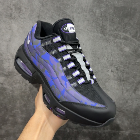 【纯原版】Nike Air Max 95 复古减震气垫跑鞋 迷彩黑紫货号HQ1973-500外贸顶级专供