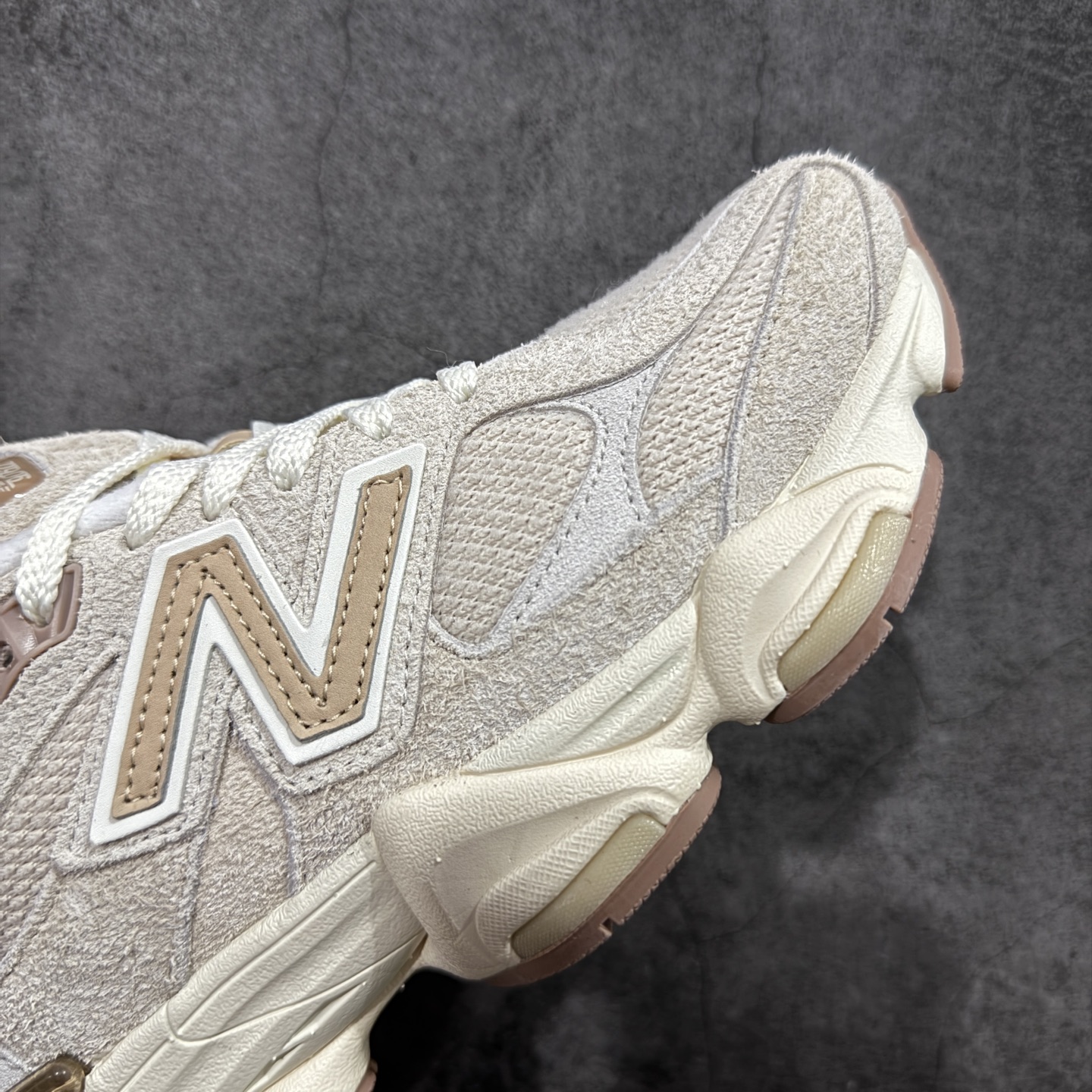 【纯原版】 New Balance NB9060 联名款 复古休闲运动慢跑鞋 灰白色 U9060CCB全