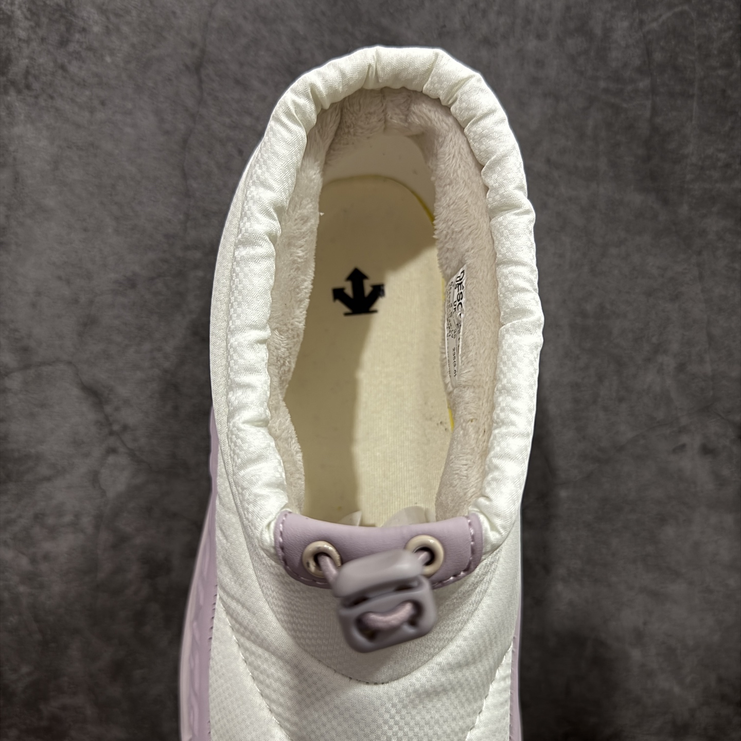 图片[8]-【纯原版】迪桑特DESCENTE SKI STYLE系列 P棉马卡龙厚底面包营地鞋 保暖防滑耐磨 生活休闲雪地靴 内里加绒 冬季穿超保暖 防水面 支持户外雪地模式 米其林大底 区别市场错误版本 尺码：36-40含半码-选品中心