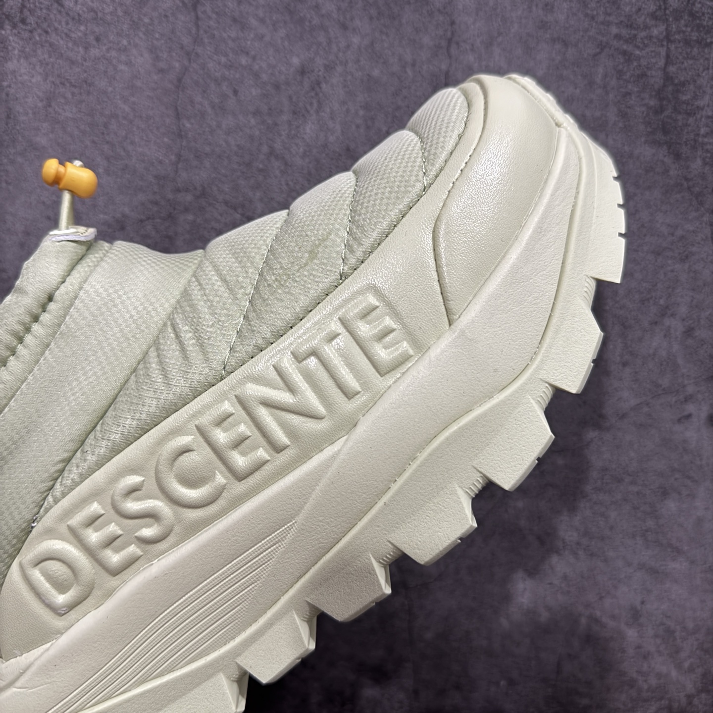 图片[6]-【纯原版】迪桑特DESCENTE SKI STYLE系列 P棉马卡龙厚底面包营地鞋 保暖防滑耐磨 生活休闲雪地靴 内里加绒 冬季穿超保暖 防水面 支持户外雪地模式 米其林大底 区别市场错误版本 尺码：36-40含半码-选品中心