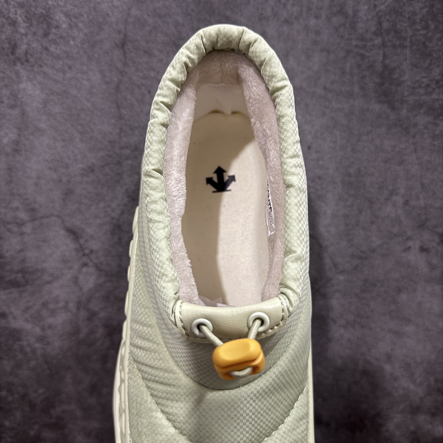 图片[8]-【纯原版】迪桑特DESCENTE SKI STYLE系列 P棉马卡龙厚底面包营地鞋 保暖防滑耐磨 生活休闲雪地靴 内里加绒 冬季穿超保暖 防水面 支持户外雪地模式 米其林大底 区别市场错误版本 尺码：36-40含半码-选品中心