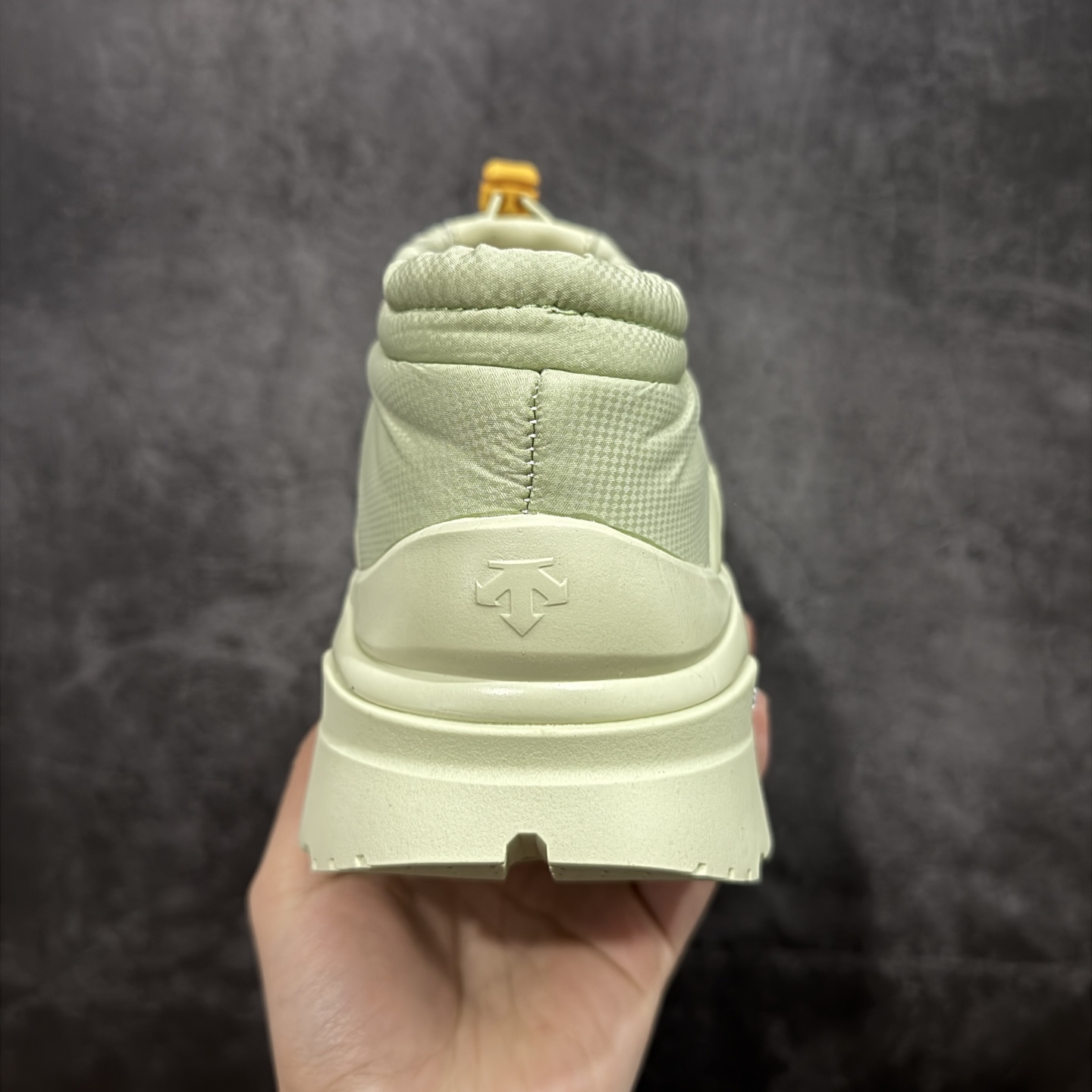 图片[4]-【纯原版】迪桑特DESCENTE SKI STYLE系列 P棉马卡龙厚底面包营地鞋 保暖防滑耐磨 生活休闲雪地靴 内里加绒 冬季穿超保暖 防水面 支持户外雪地模式 米其林大底 区别市场错误版本 尺码：36-40含半码-选品中心