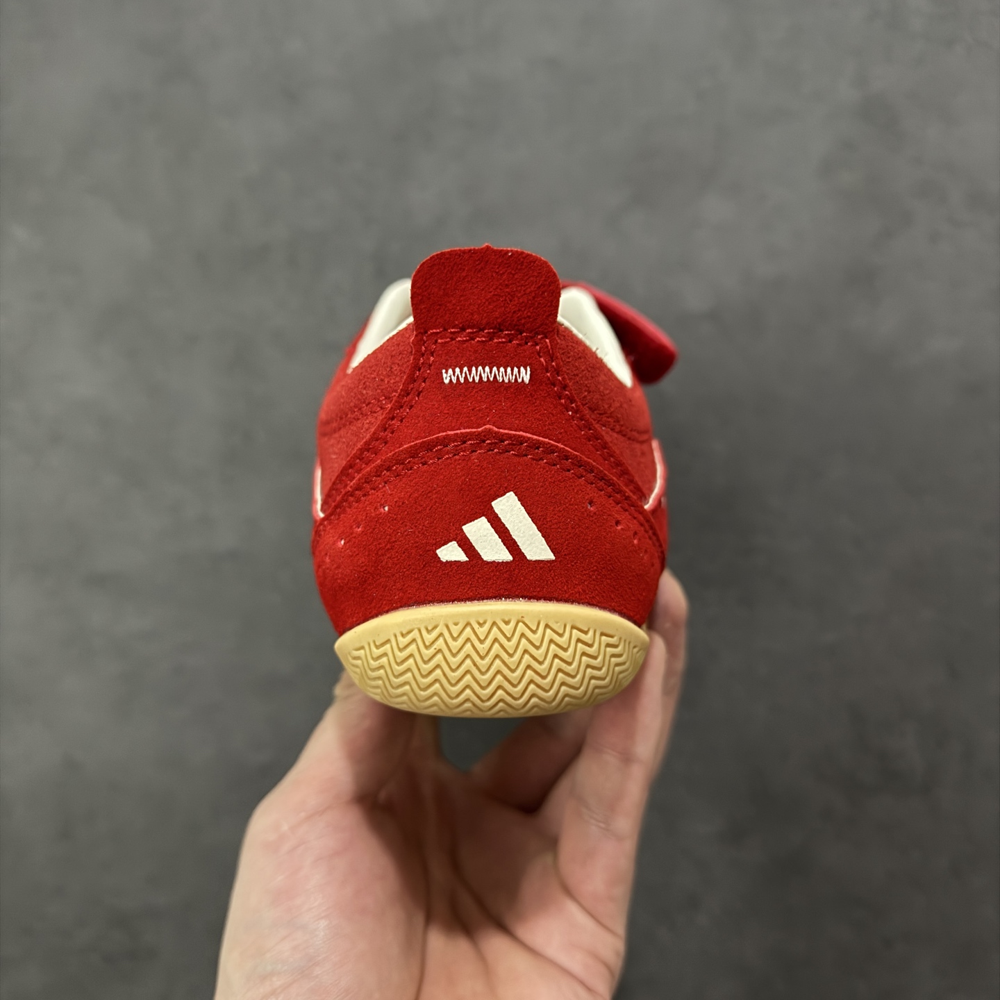 图片[4]-【公司级】adidas URBAN REVERIE 舒适百搭 耐磨 低帮 生活休闲鞋 舒适百搭 耐磨低帮 阿迪达斯 生活休闲鞋 货号：KJ9088 尺码：36 36.5 37 38 38.5 39 40 40.5 41 42 42.5 43 44 45-选品中心