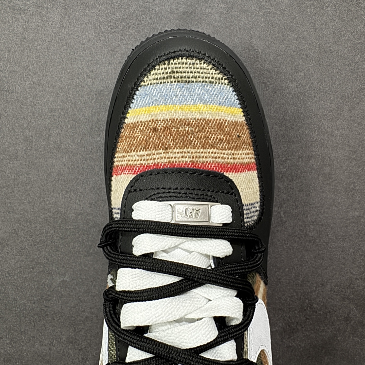 图片[8]-【定制版】NIke Air Force 1 \’07 Low 空军一号低帮 运动鞋 休闲鞋 折边针车 工艺难度大 原楦头原纸板 原装鞋盒 定制五金配件 内置全掌气垫 原厂鞋底 货号：CW1288-678 尺码：36 36.5 37.5 38 38.5 39 40 40.5 41 42 42.5 43 44 44.5 45 编码：HXSA310320-选品中心