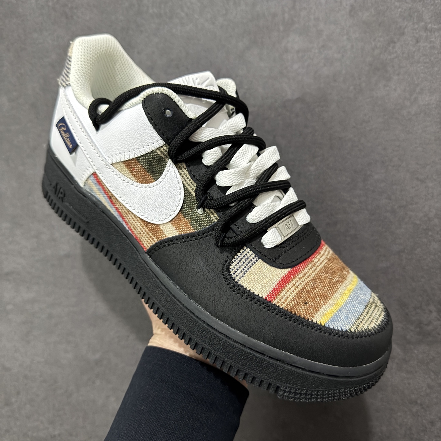 图片[3]-【定制版】NIke Air Force 1 \’07 Low 空军一号低帮 运动鞋 休闲鞋 折边针车 工艺难度大 原楦头原纸板 原装鞋盒 定制五金配件 内置全掌气垫 原厂鞋底 货号：CW1288-678 尺码：36 36.5 37.5 38 38.5 39 40 40.5 41 42 42.5 43 44 44.5 45 编码：HXSA310320-选品中心