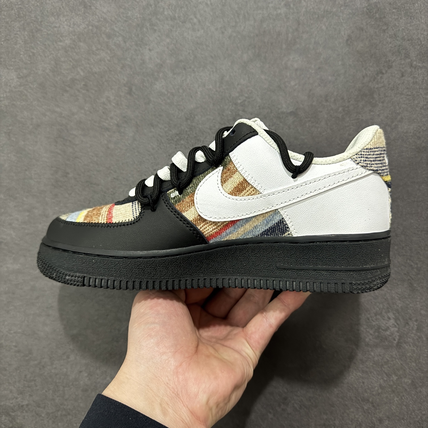 图片[2]-【定制版】NIke Air Force 1 \’07 Low 空军一号低帮 运动鞋 休闲鞋 折边针车 工艺难度大 原楦头原纸板 原装鞋盒 定制五金配件 内置全掌气垫 原厂鞋底 货号：CW1288-678 尺码：36 36.5 37.5 38 38.5 39 40 40.5 41 42 42.5 43 44 44.5 45 编码：HXSA310320-选品中心