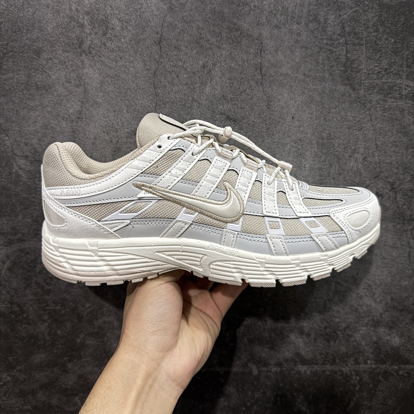 Nike P-6000 Premium系列低帮复古老爹风休闲运动舒适慢跑鞋 IM5237-100男女码真