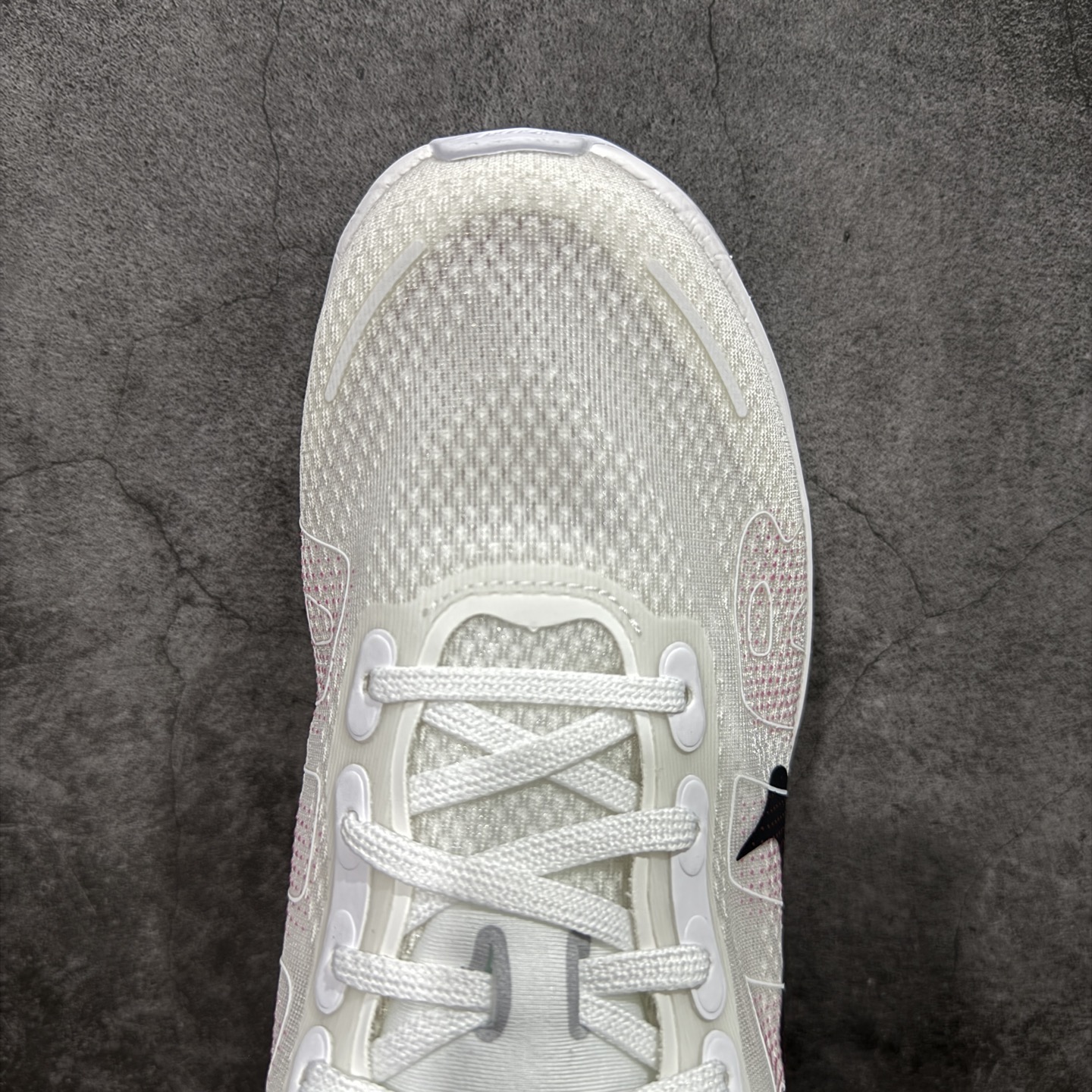 NIKE VOMERO PREMIUM 全掌气垫缓震网面运动跑鞋纯原生产线出品市场目前最优品质 完美还原