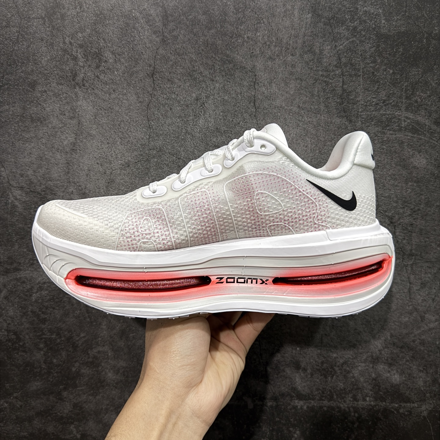 NIKE VOMERO PREMIUM 全掌气垫缓震网面运动跑鞋纯原生产线出品市场目前最优品质 完美还原