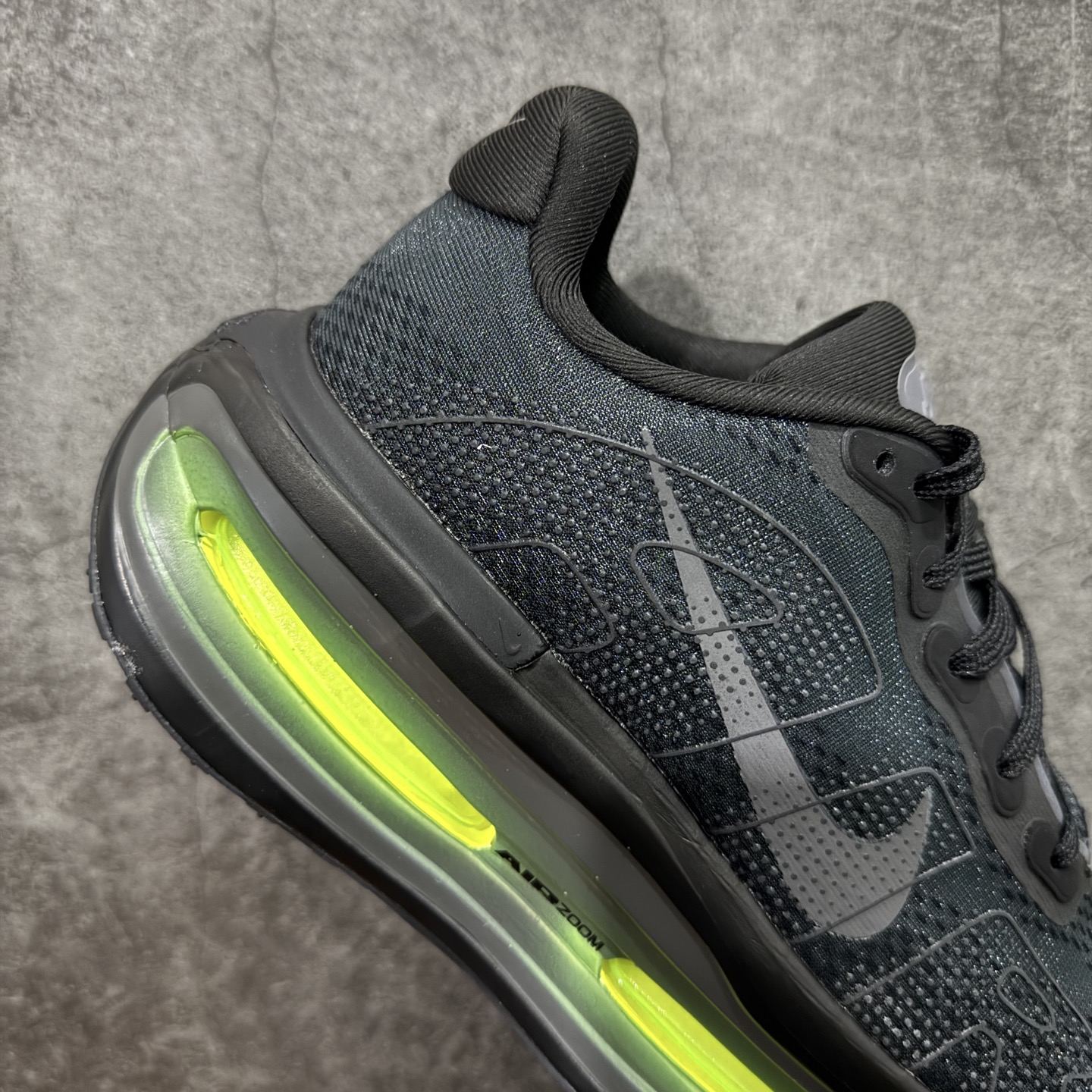 NIKE VOMERO PREMIUM 全掌气垫缓震网面运动跑鞋纯原生产线出品市场目前最优品质 完美还原