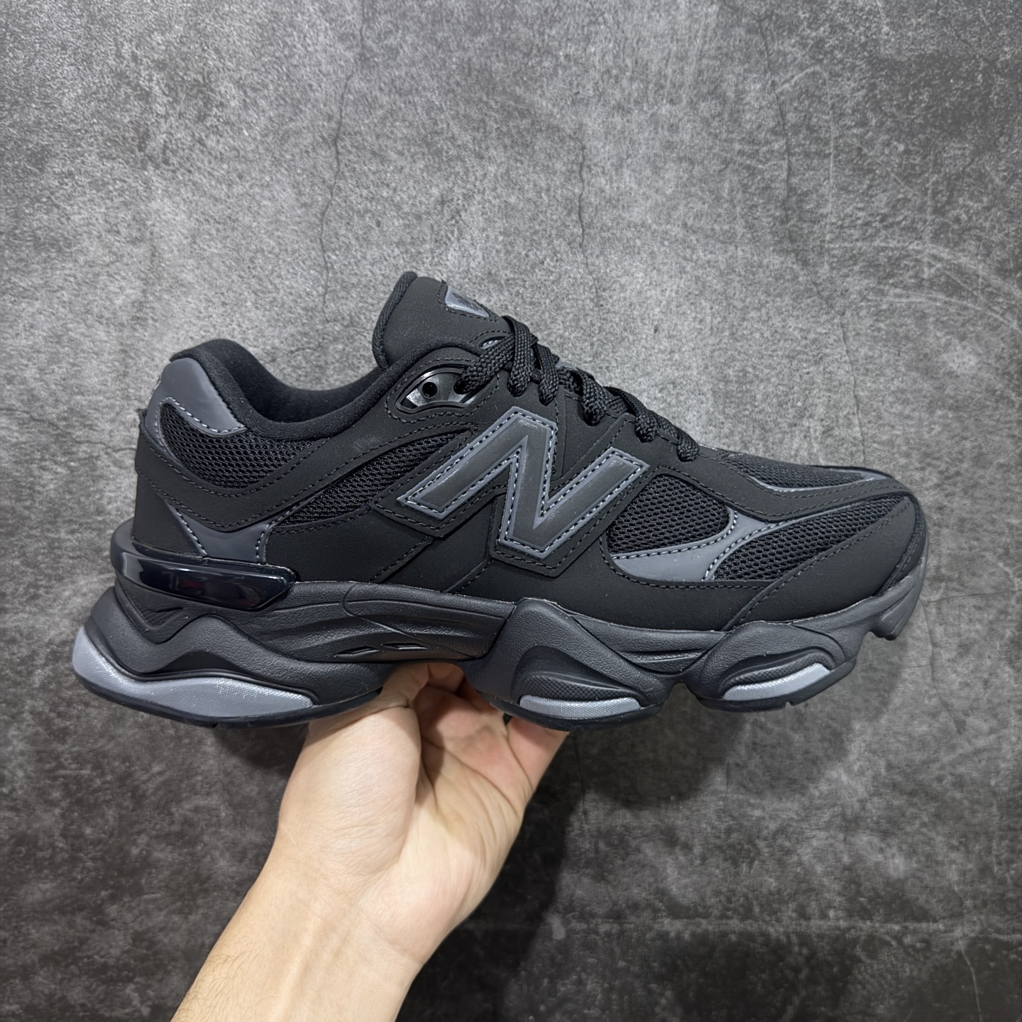 New Balance 新百伦 U9060ZGE 复古休闲慢跑鞋 头部一线大厂出品 外贸平台专供 尺码：