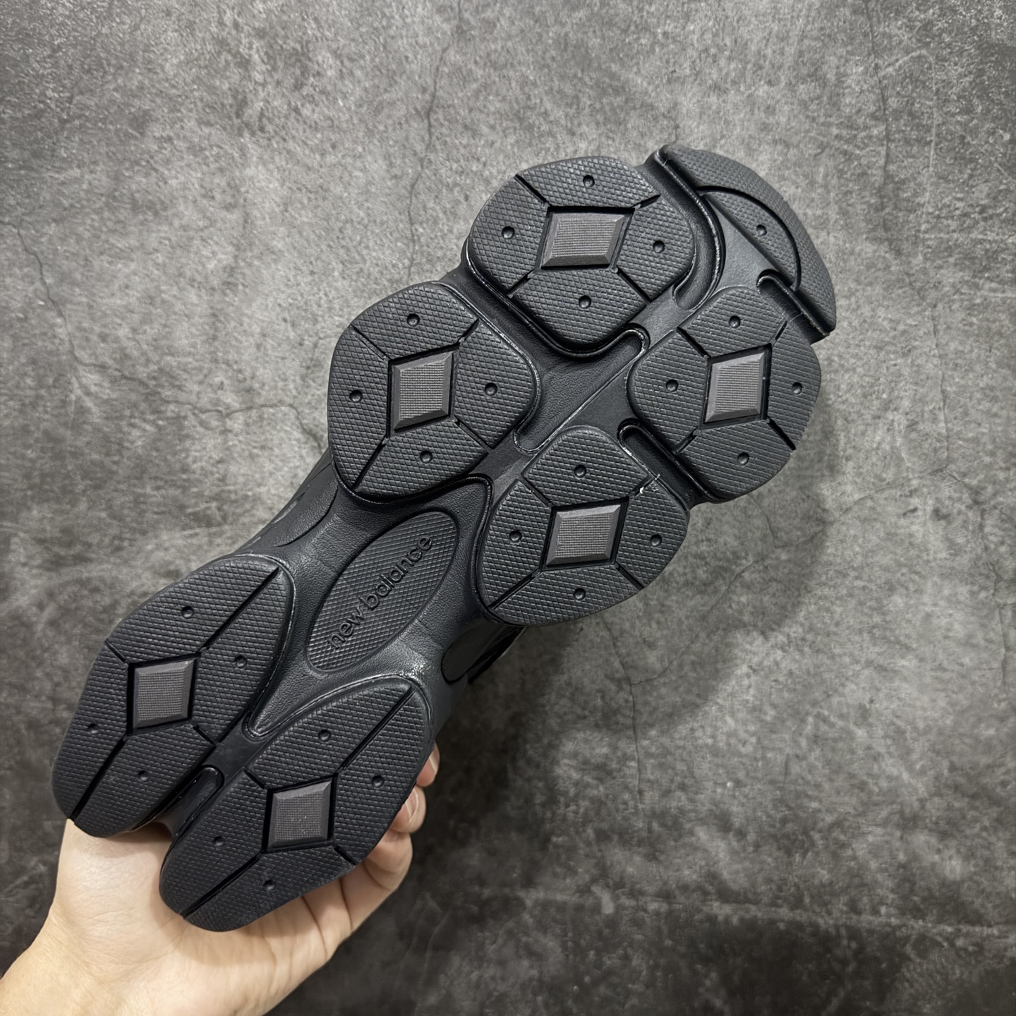 New Balance 新百伦 U9060ZGE 复古休闲慢跑鞋 头部一线大厂出品 外贸平台专供 尺码：