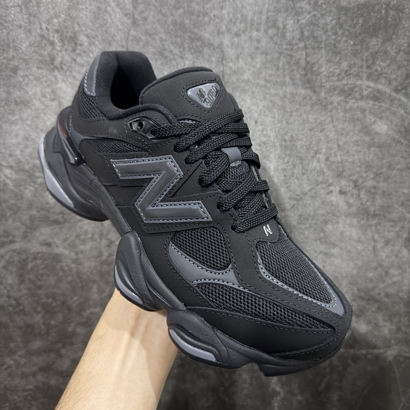 New Balance 新百伦 U9060ZGE 复古休闲慢跑鞋 头部一线大厂出品 外贸平台专供 尺码：